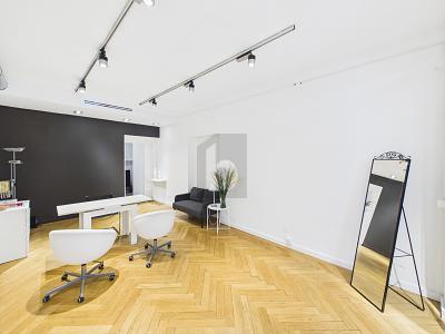 Affascinante con buona affluenza di clientela, Auf Anfrage, 3011 Bern, Ticino, CH