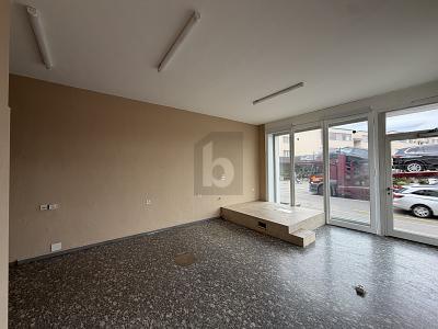 FORTEMENT FRÉQUENTÉ, IDÉAL POUR LA CLIENTÈLE DE PASSAGE, Auf Anfrage, 8302 Kloten, Ticino, CH