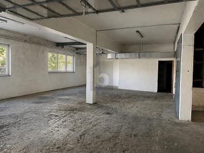 SPACIOUS, MODULAR AND EASY TO ACCESS, Sur demande, 1964 Conthey, Valais, CH