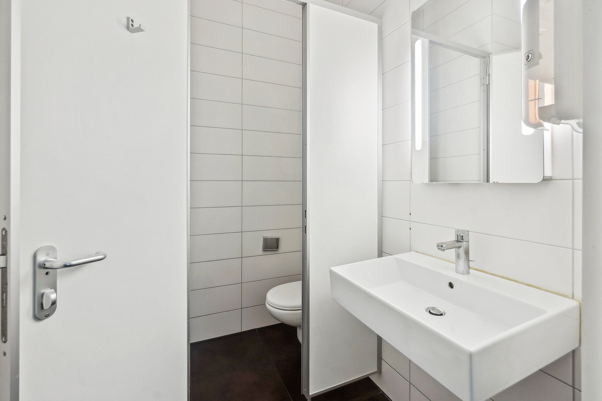 Attractive commercial space for rent in a central location in Zurich, Forchstr., 8008 Zürich, Zurich, CH