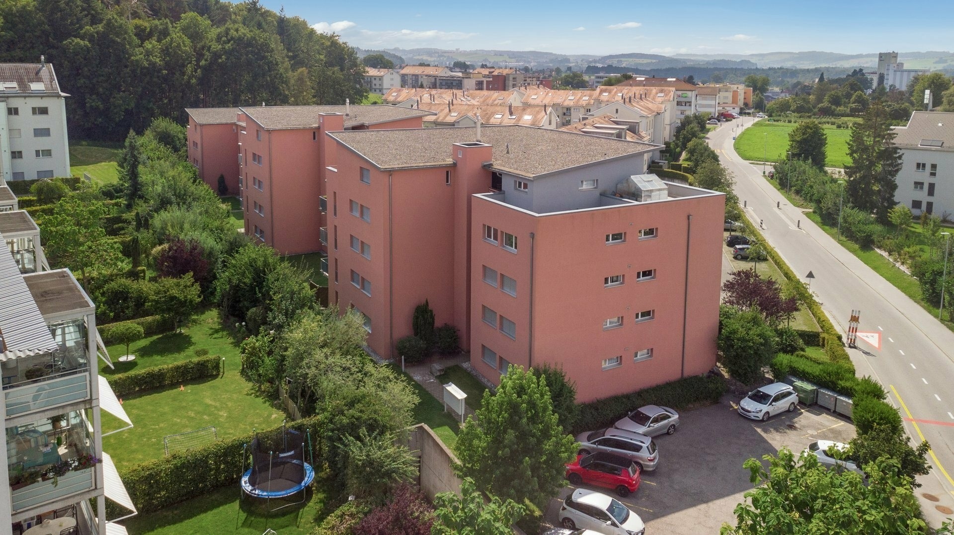 Il Suo veicolo ha bisogno di un posto coperto?, Brugerastrasse 42/44/46 EH, 3186 Düdingen, Fribourg, CH