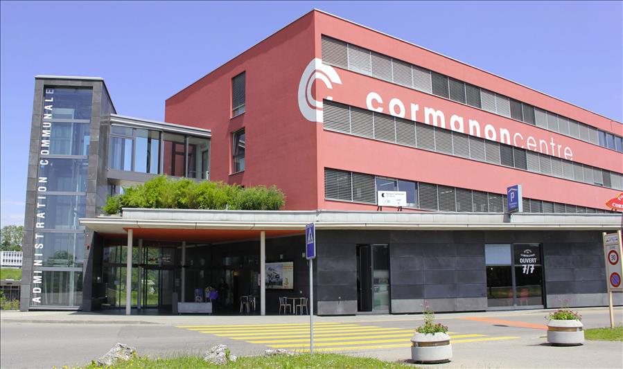 Superficie commerciale di 55 m² – Passaggio strategico al Centro Cormanon