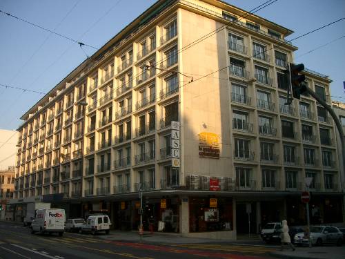 Uffici di 112 m2 vicino alla stazione e al lago, Rue de Lausanne, 1202 Genève, Geneva, CH