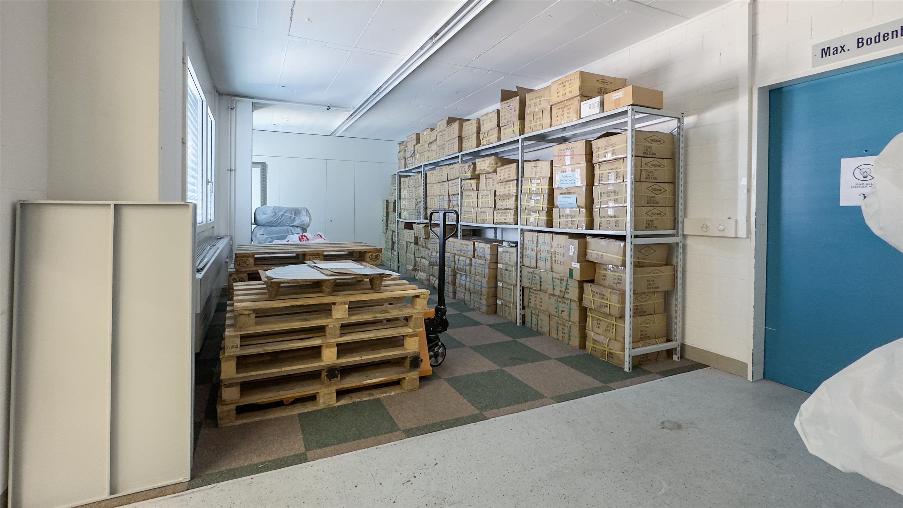 Ufficio ad uso polivalente!, Allmendstr., 8320 Fehraltorf, Zurich, CH