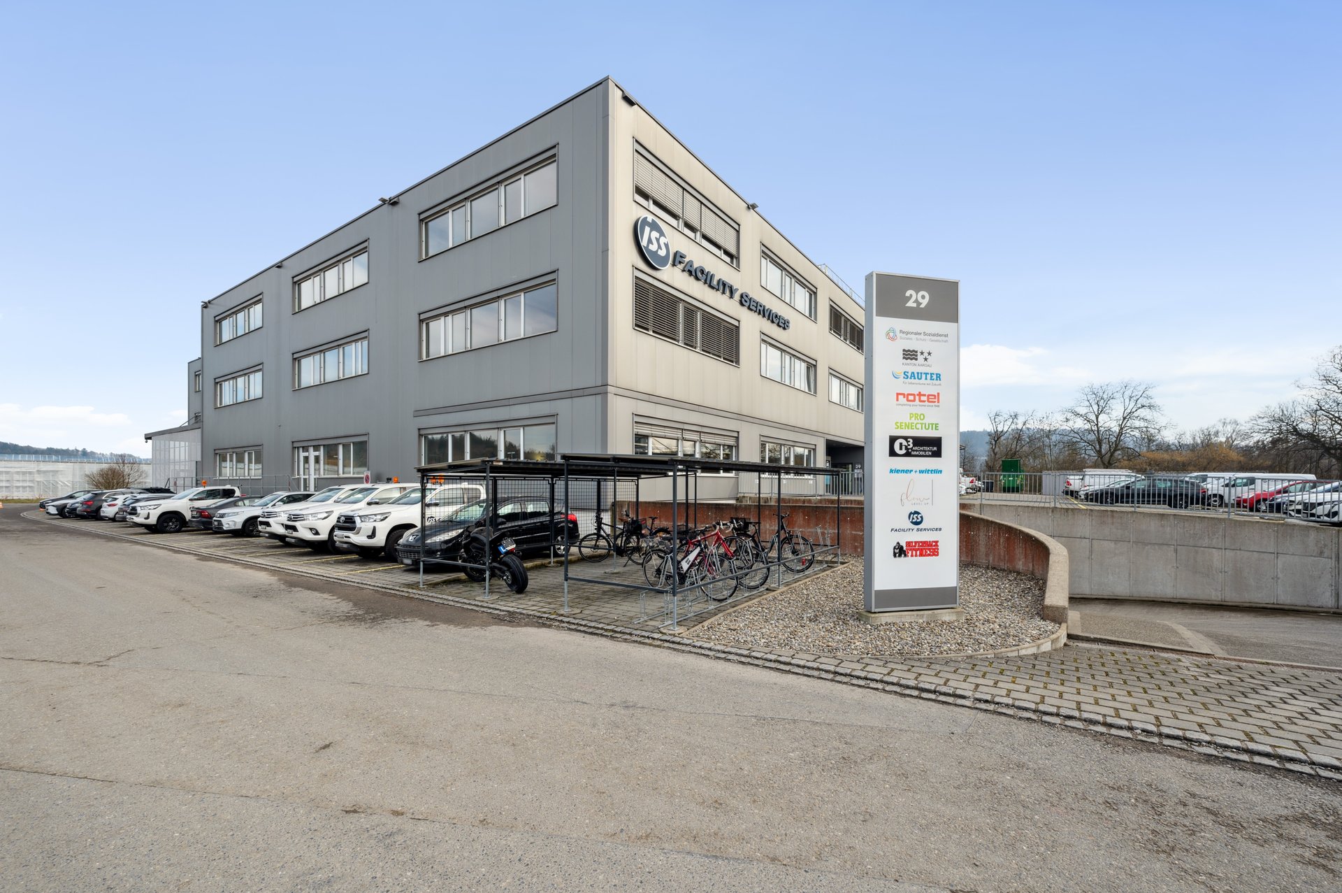 Bright and modern office space for rent in Unterentfelden, Suhrenmattstr., 5035 Unterentfelden, Aargau, CH