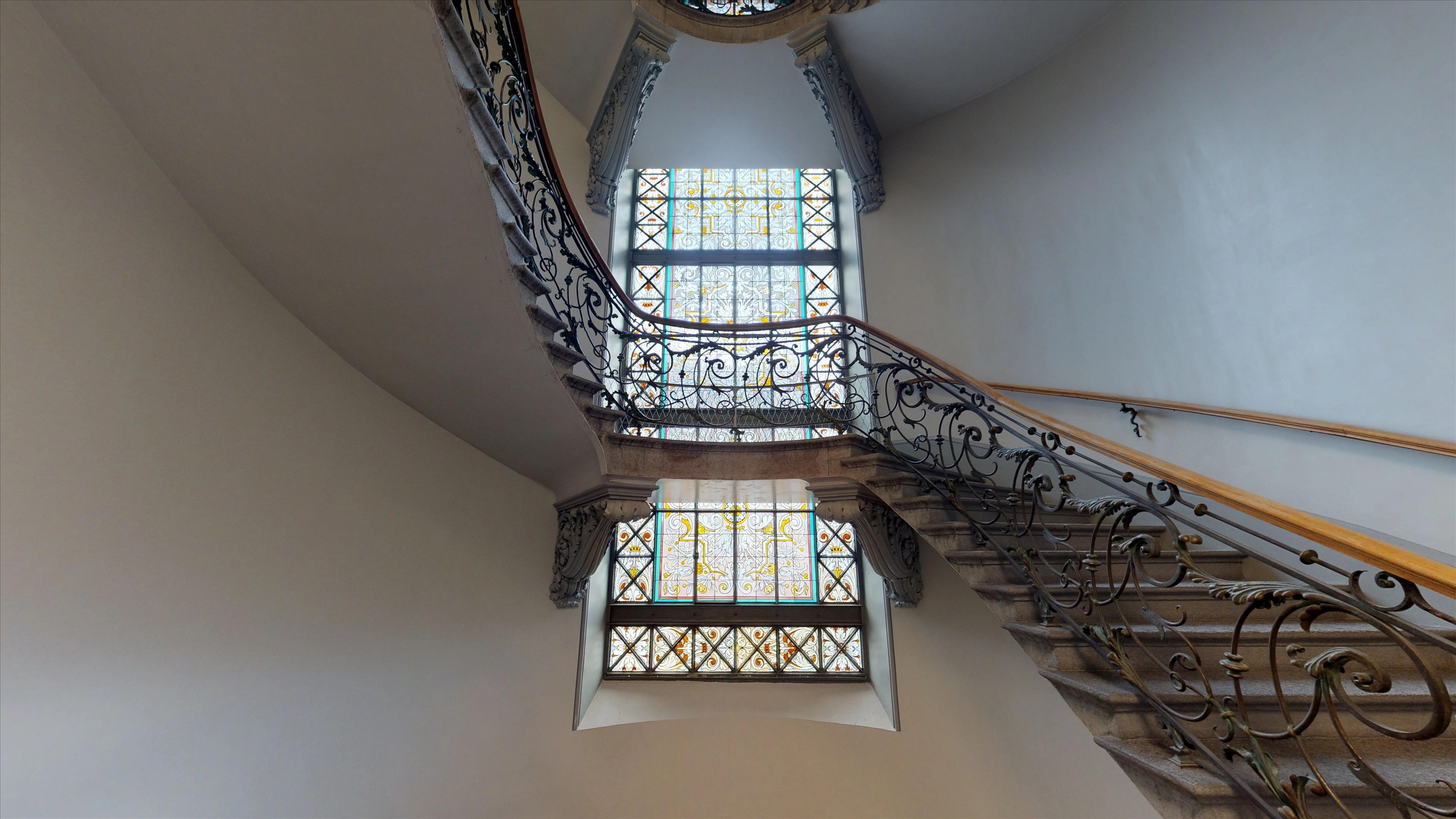 Emplacement unique dans le bâtiment postal historique, Gäuggelistrasse, 7000 Chur, Grisons, CH