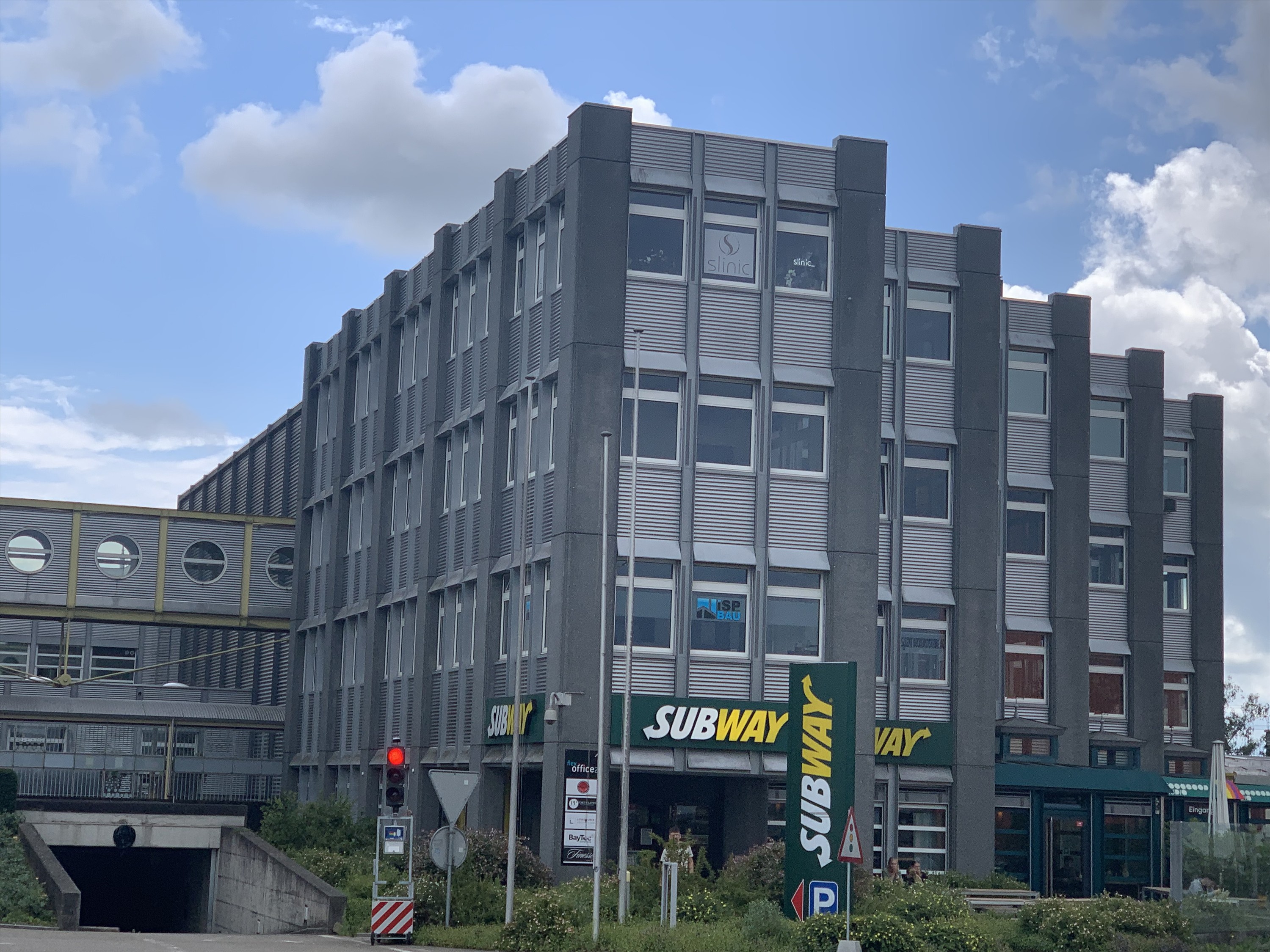 Ihr neues Büro an strategisch hervorragender Lage mit toller Infrastruktur, Industriestrasse, 8604 Volketswil, Zurich, CH