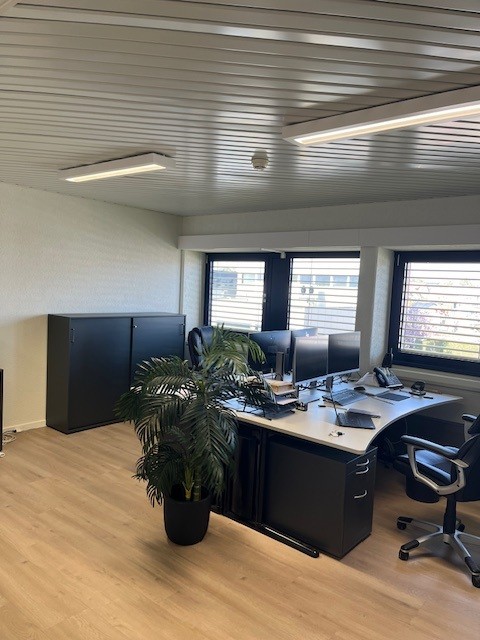 Uffici di 59 m² e 22 m² collegati, Rte des Avouillons, 1196 Gland, Vaud, CH
