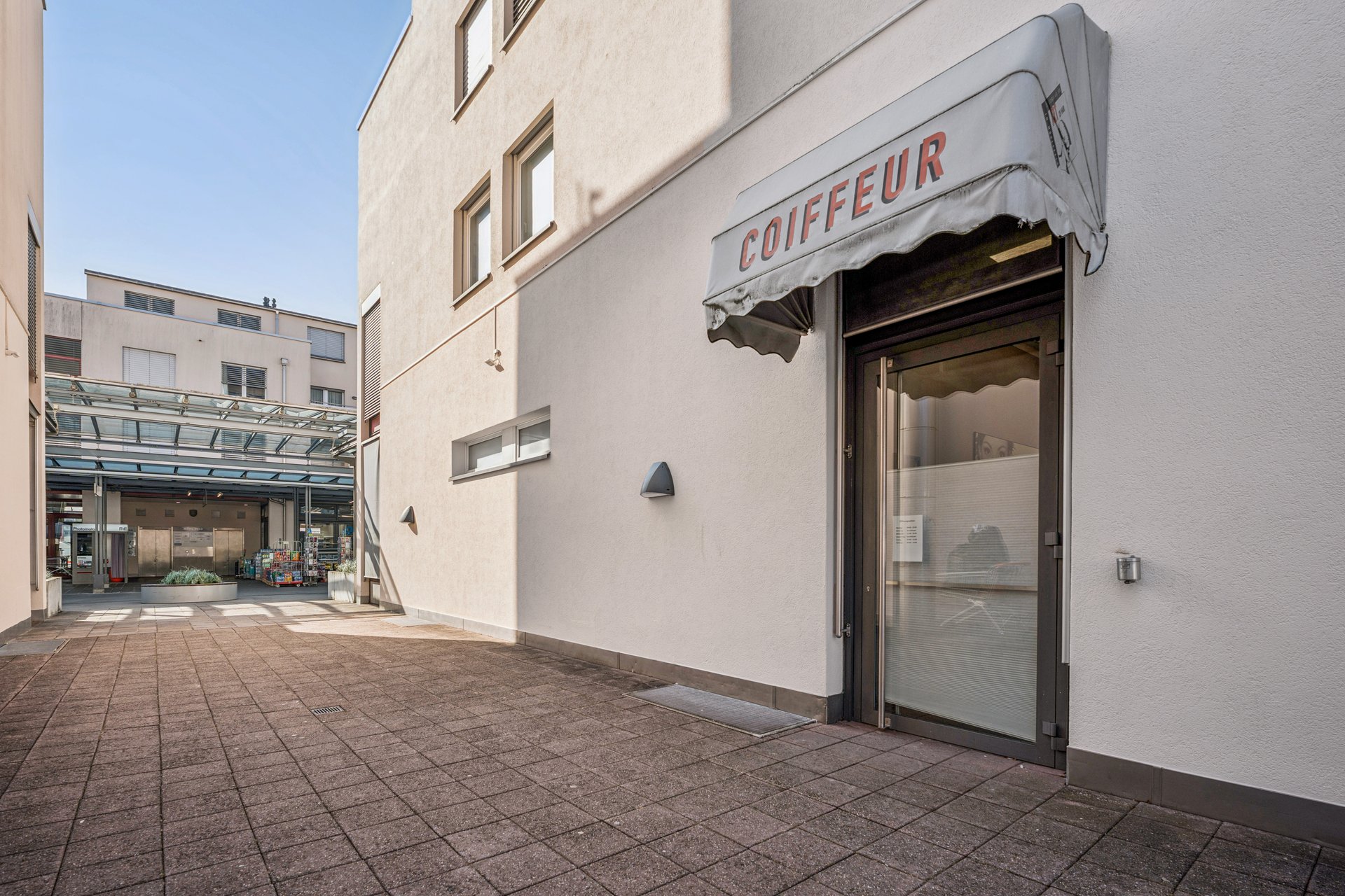 Le local commercial au cœur du centre Mühlefeld, Bienkenstr., 4702 Oensingen, Solothurn, CH
