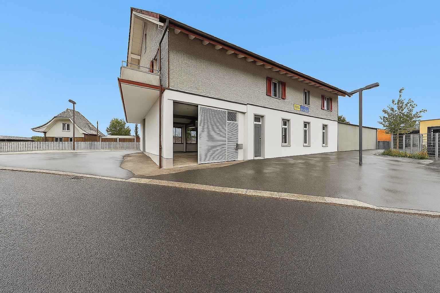 Là où les navetteurs arrivent, commence votre succès., Bahnhofstrasse, 3627 Heimberg, Bern, CH