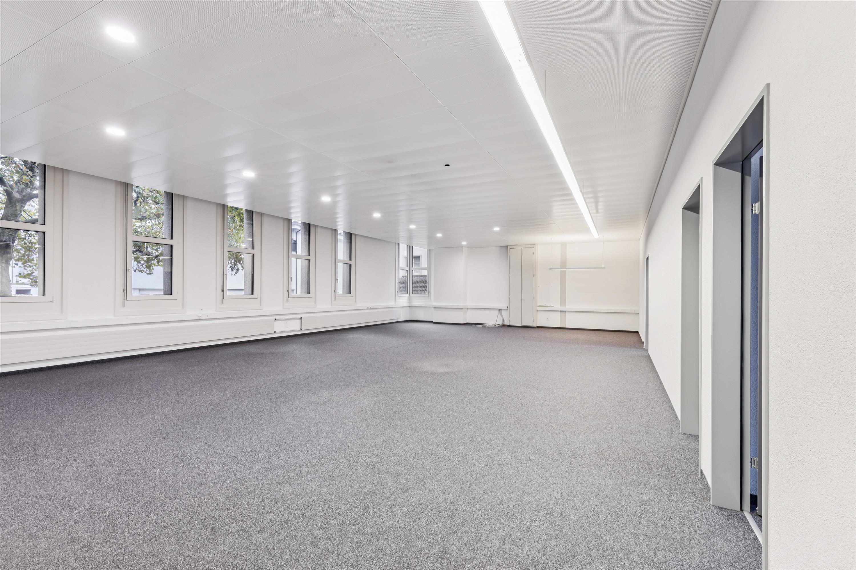 Surface de bureaux lumineuse au centre de Flawil – 175?m², disponible immédiatement, Kanzleistrasse, 9230 Flawil, St. Gallen, CH