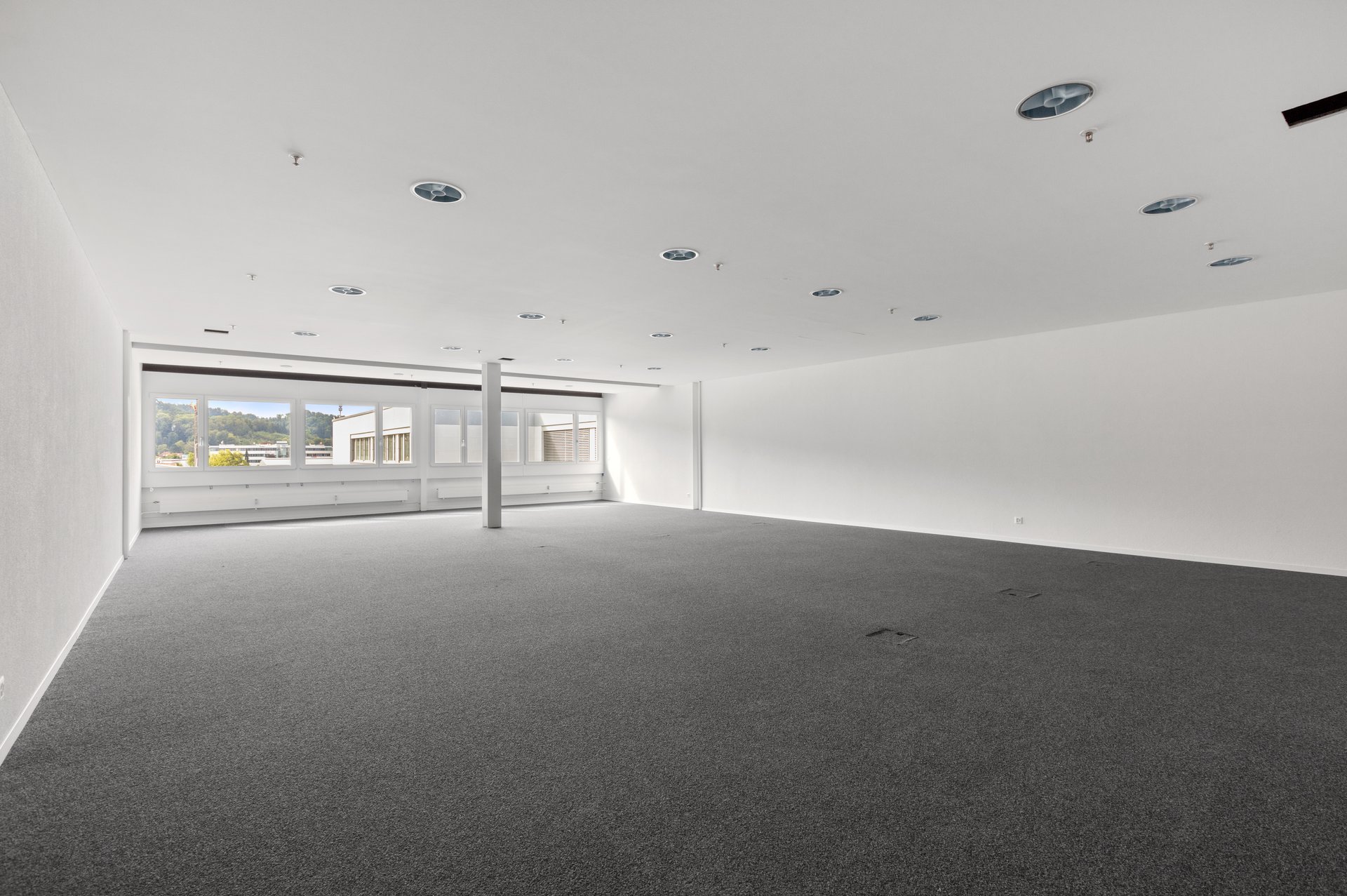 Attractive office premises in a central location in Oberentfelden, Suhrerstrasse, 5036 Oberentfelden, Aargau, CH
