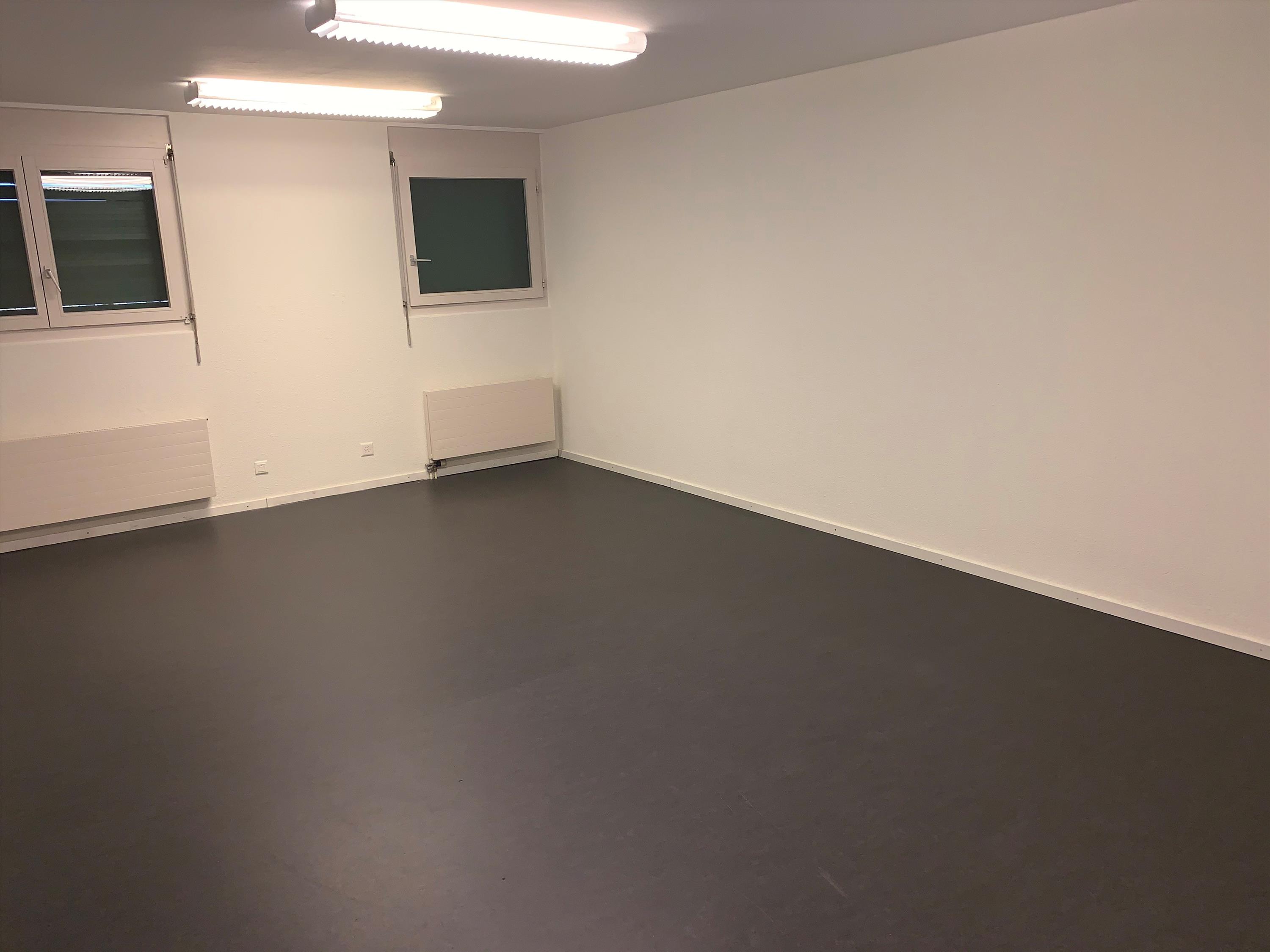 160m2 uffici vicino a Letzipark, Dennlerstr., 8047 Zürich, Zurich, CH