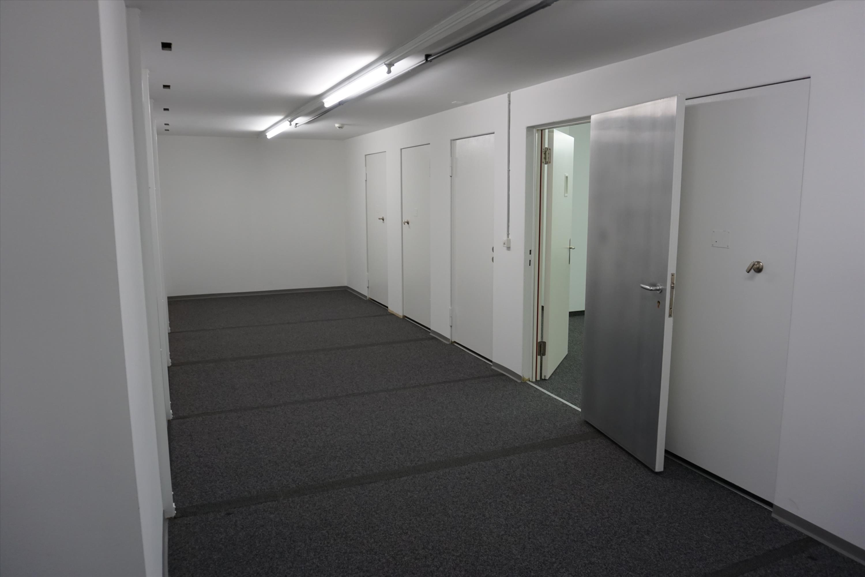 Magazzino in posizione centrale in affitto!, Stadthausstr., 8400 Winterthur, Zurich, CH