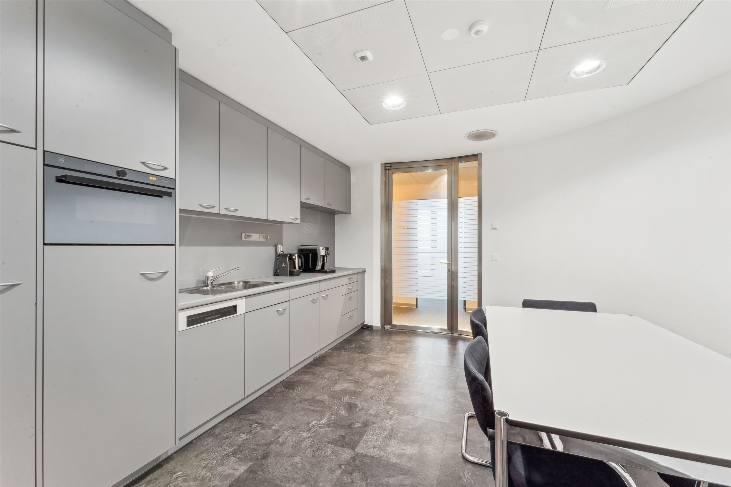 Private office with style - ready for your success, Hagenholzstrasse, 8050 Zürich, Zurich, CH