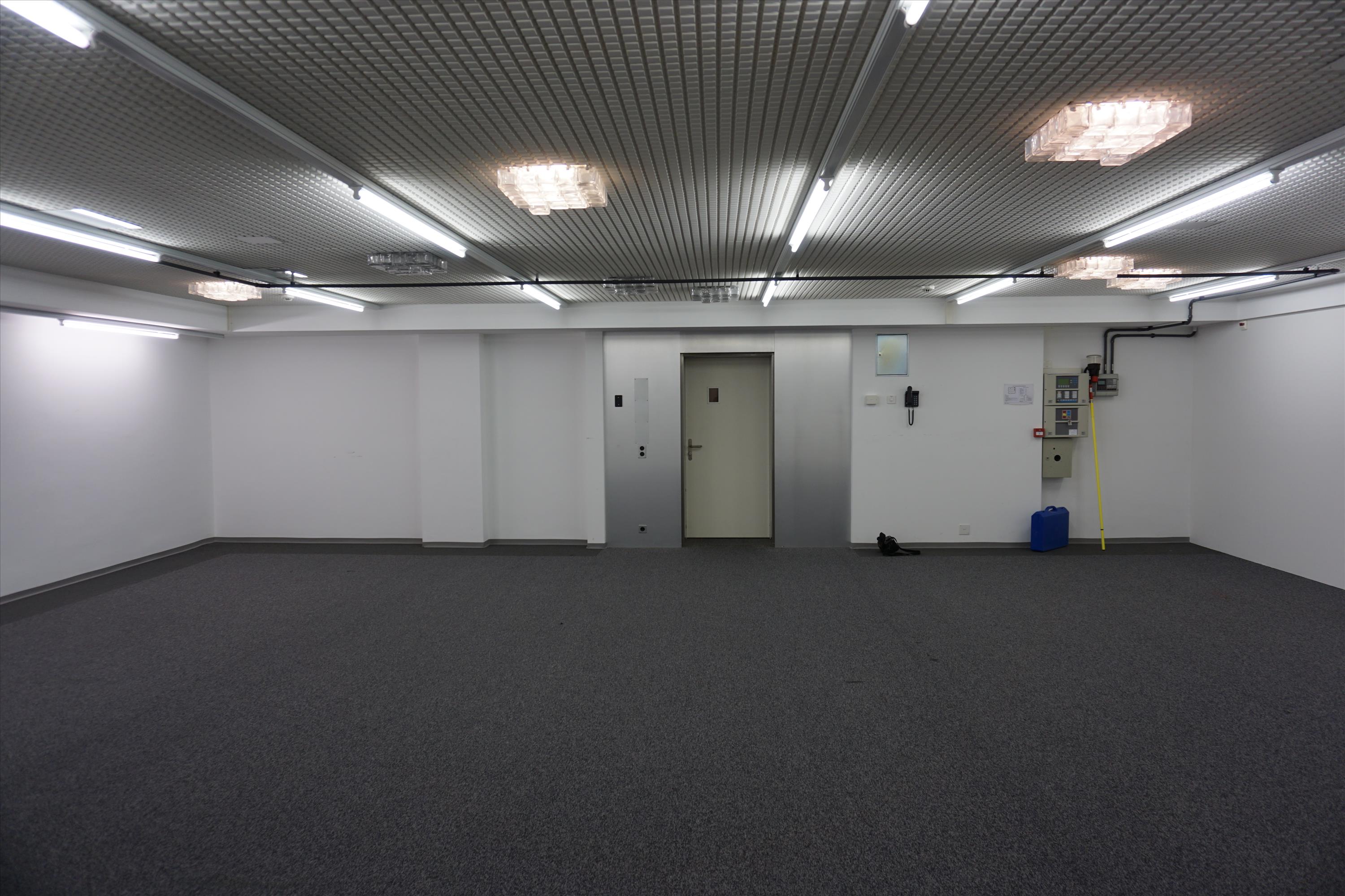 Magazzino in posizione centrale in affitto!, Stadthausstr., 8400 Winterthur, Zurich, CH