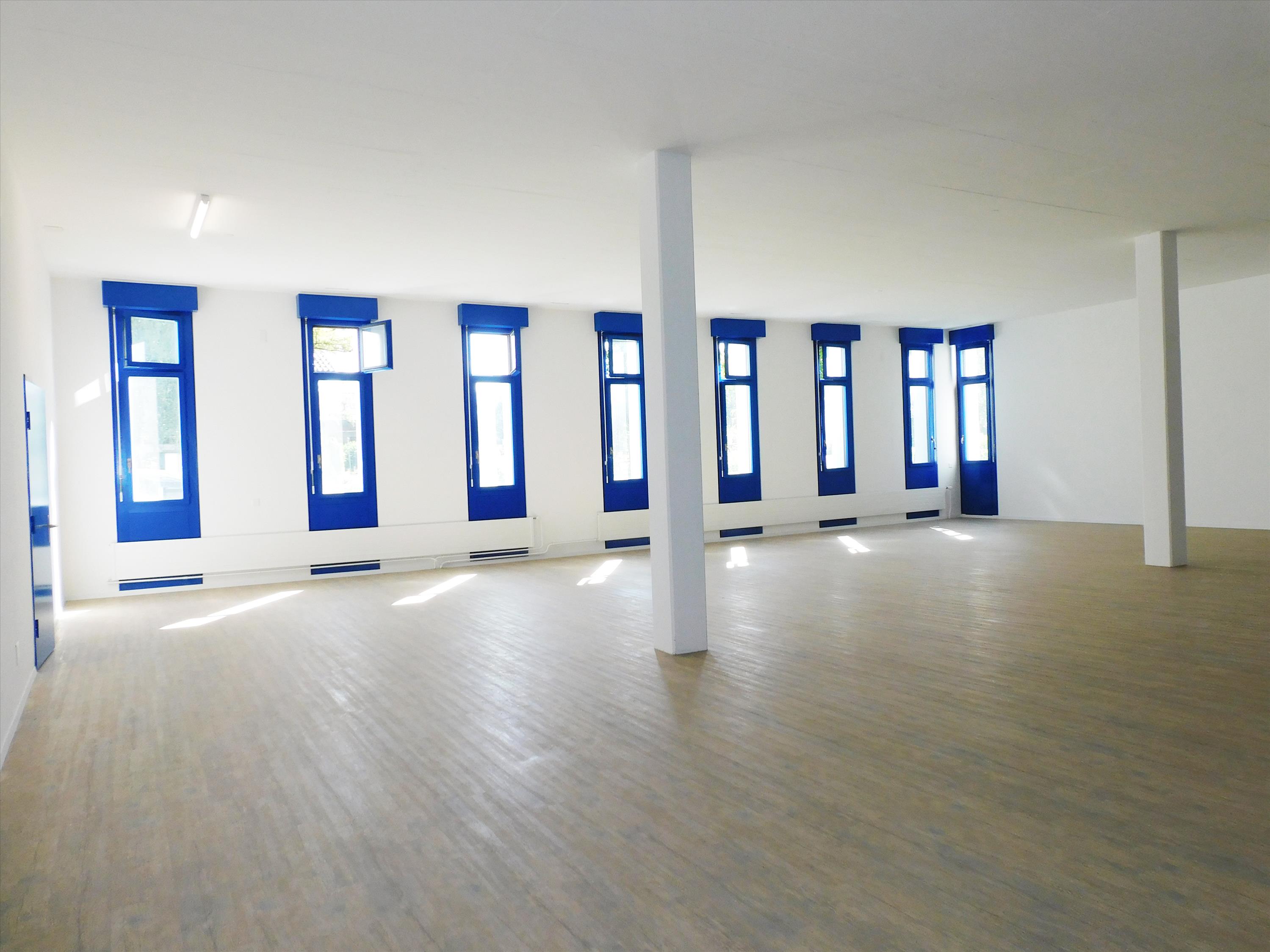 Avete l'idea, noi gli spazi adatti!, Hohlengasse, 3661 Uetendorf, Bern, CH
