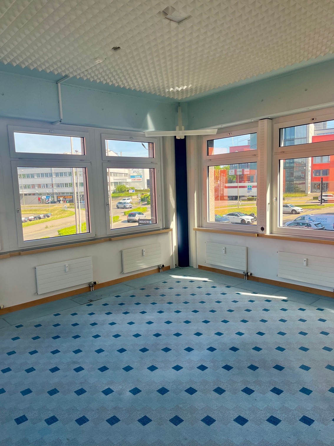 Ihr neues Büro an strategisch guter Lage, mit toller Infrastruktur, Industriestrasse, 8604 Volketswil, Zurich, CH