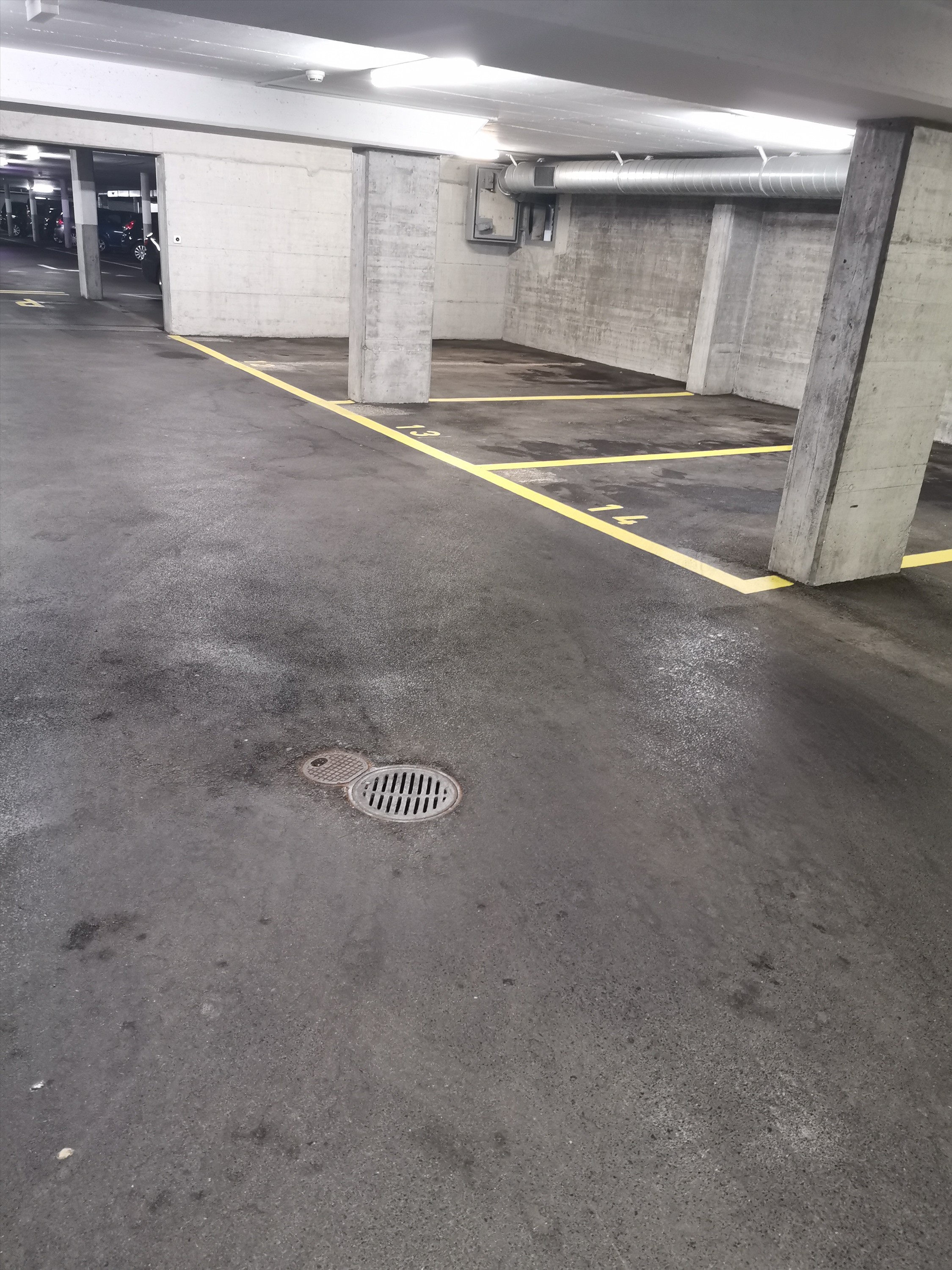 En Chamard 35 in Montagny-près-Yverdon / indoor parking spaces, En Chamard, 1400 Yverdon-les-Bains, Vaud, CH