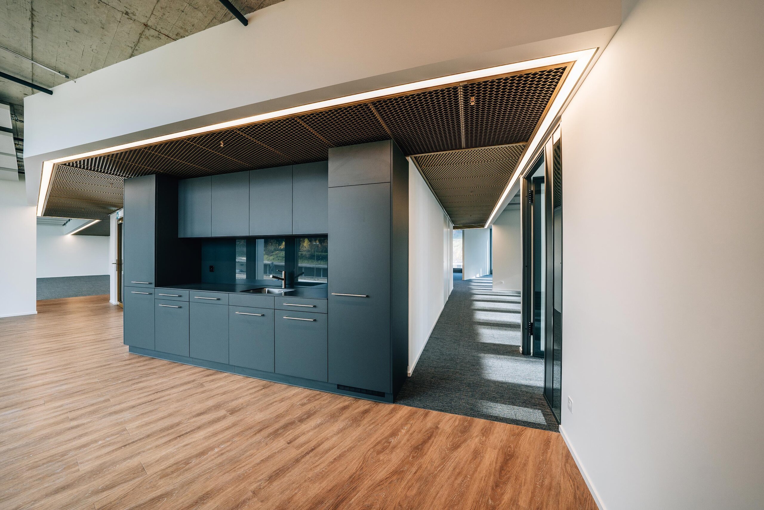 Attraktive Gewerbeflächen in Zürich-Süd – Arbeiten mit Stil und Weitblick, Maneggstrasse, 8041 Zürich, Zurich, CH