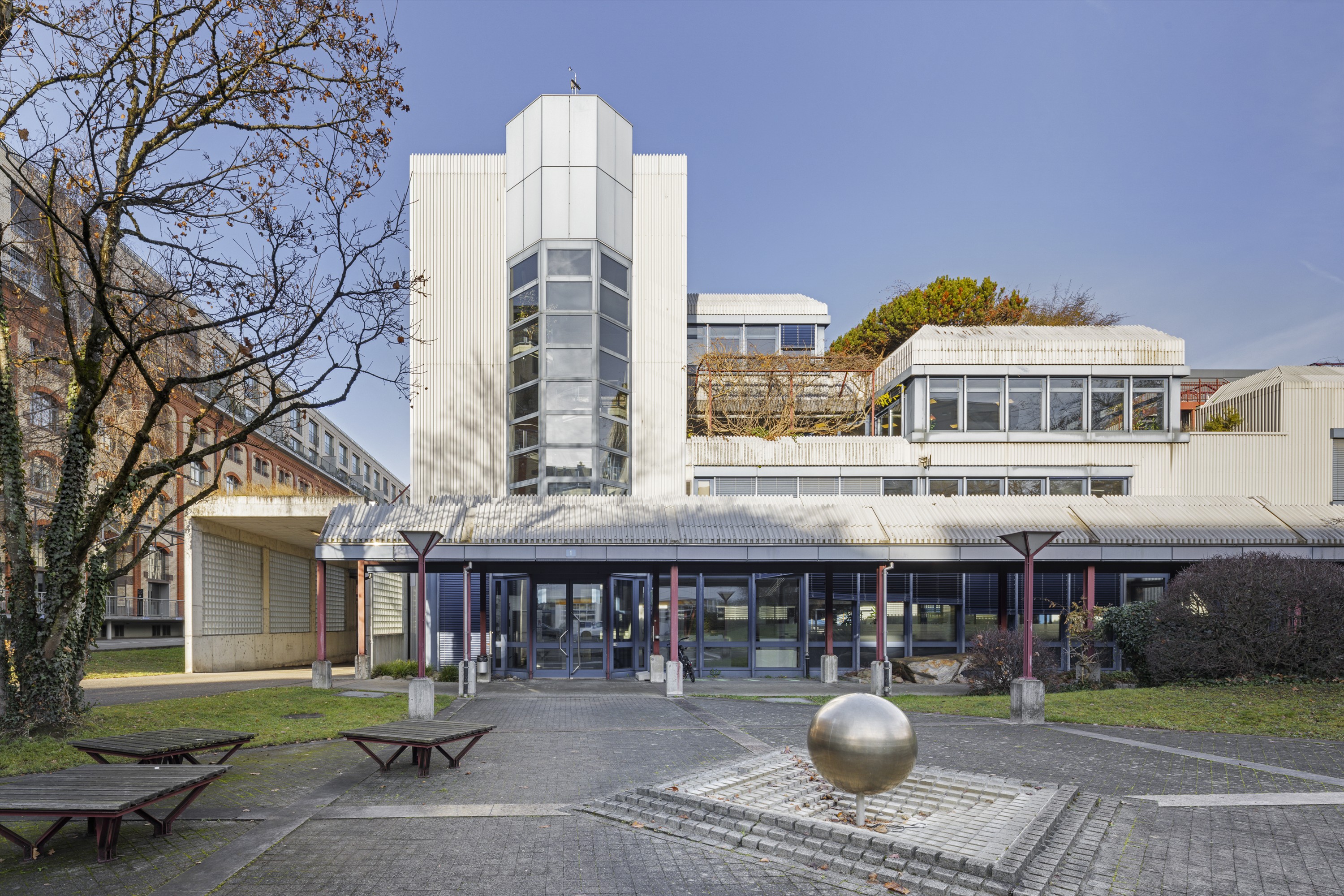 Ampie e versatili superfici industriali nel centro stampa di Zurigo, Bubenbergstrasse, 8045 Zürich, Zurich, CH