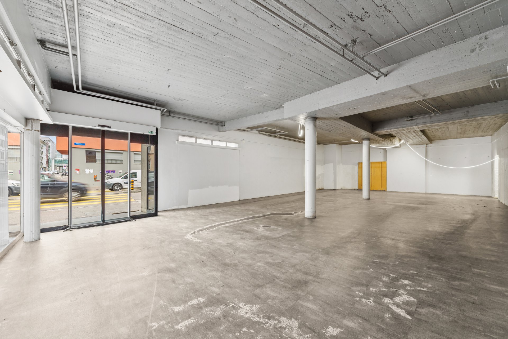 Locale commerciale accanto alla Messe Basel, Maulbeerstrasse, 4058 Basel, Basel-City, CH