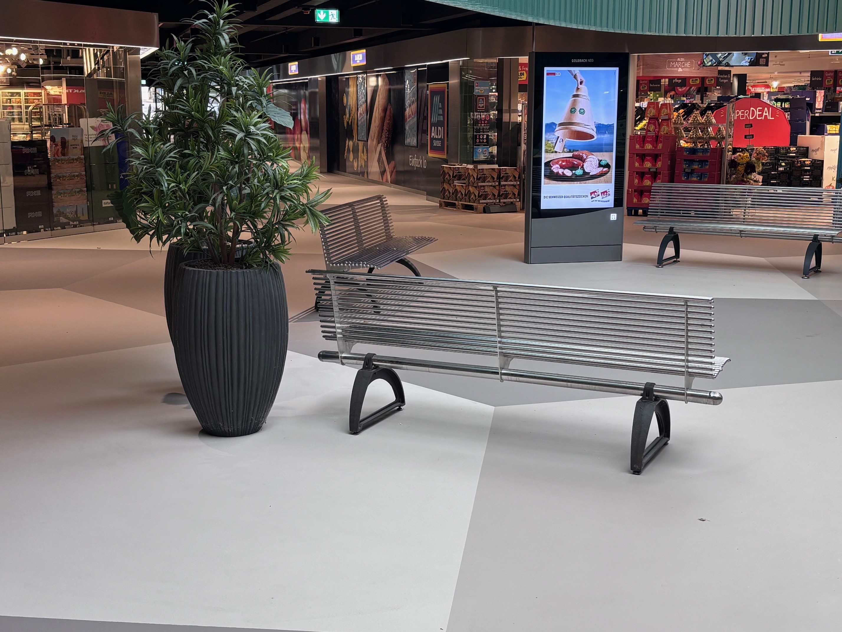 Shopping Centre Schönbühl Lucerne - an opportunity for your successful business, Langensandstr. / LG1+LG2, 6005 Luzern, Lucerne, CH