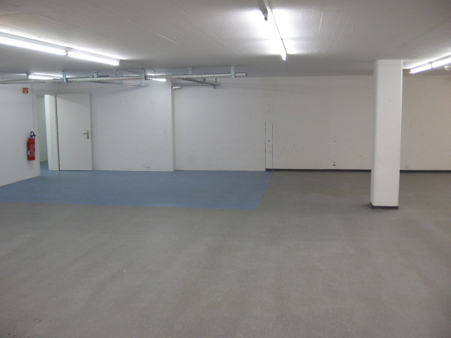 Deposito di 152 m² in affitto vicino alla stazione, av. de la Gare, 1950 Sion, Valais/Wallis, CH