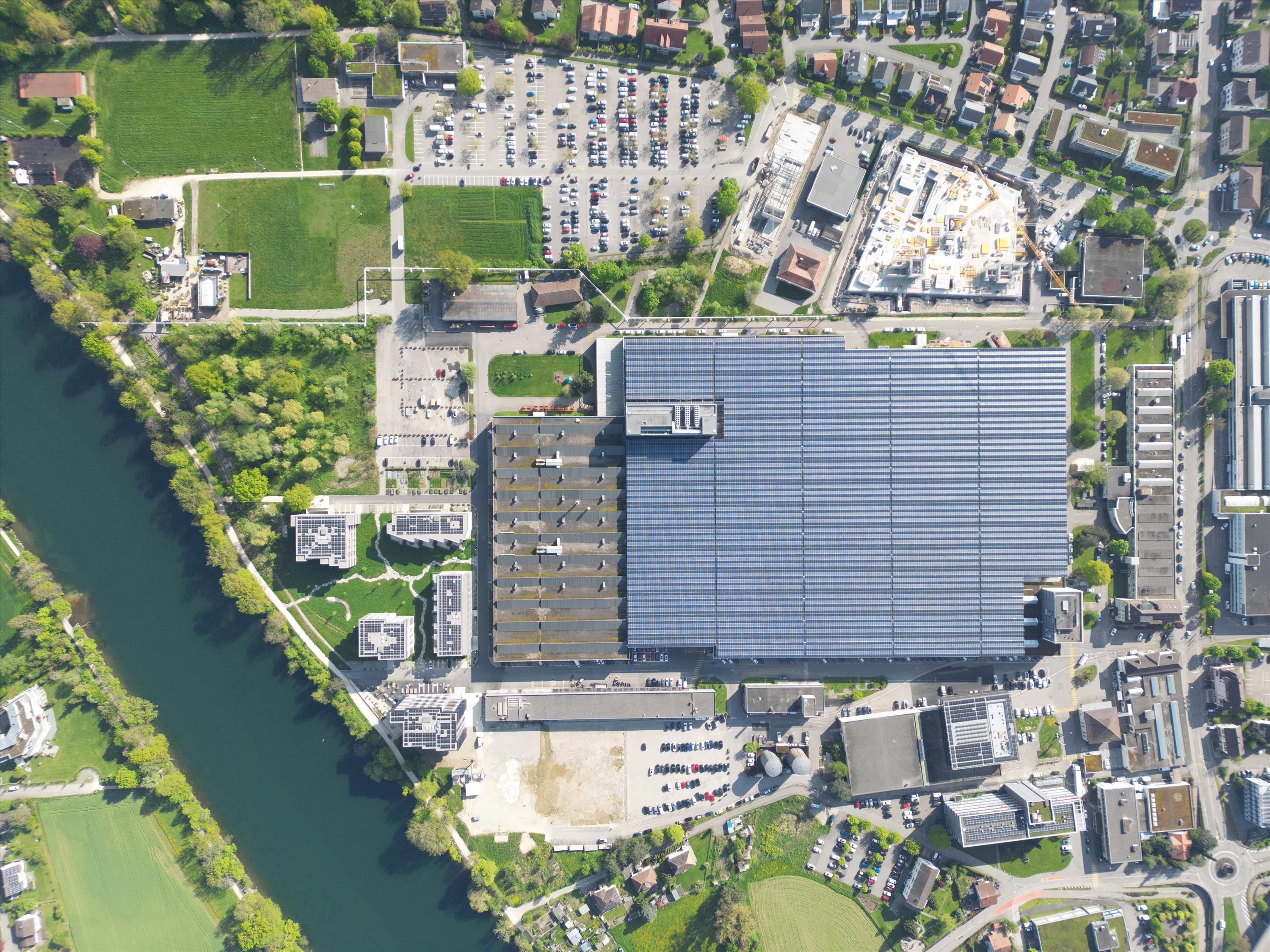 Locaux commerciaux / de stockage sur le site Riverside 7'000 m2 - 15'000 m2
