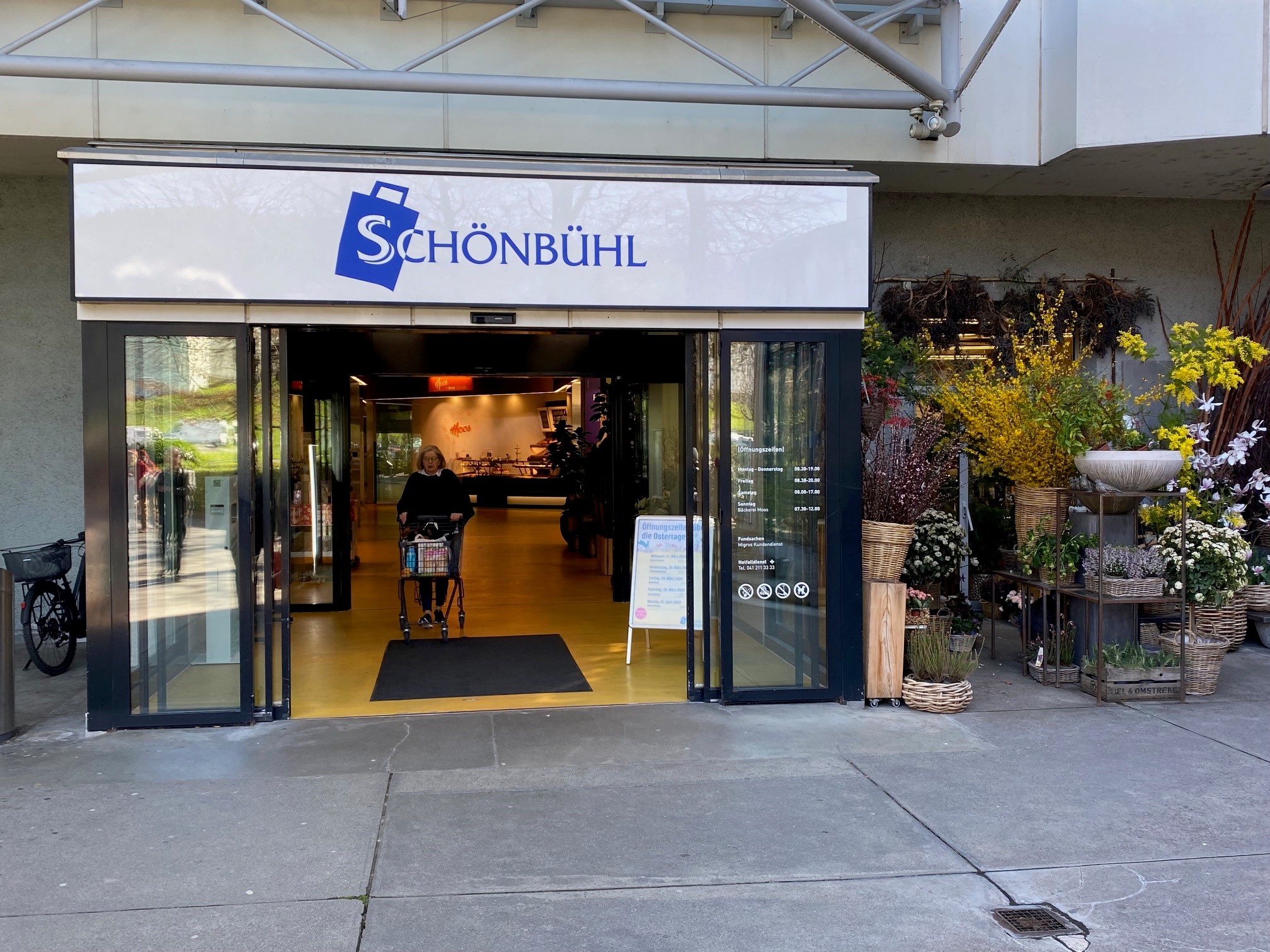 Shopping Centre Schönbühl Lucerne - an opportunity for your successful business, Langensandstr. / LG1+LG2, 6005 Luzern, Lucerne, CH