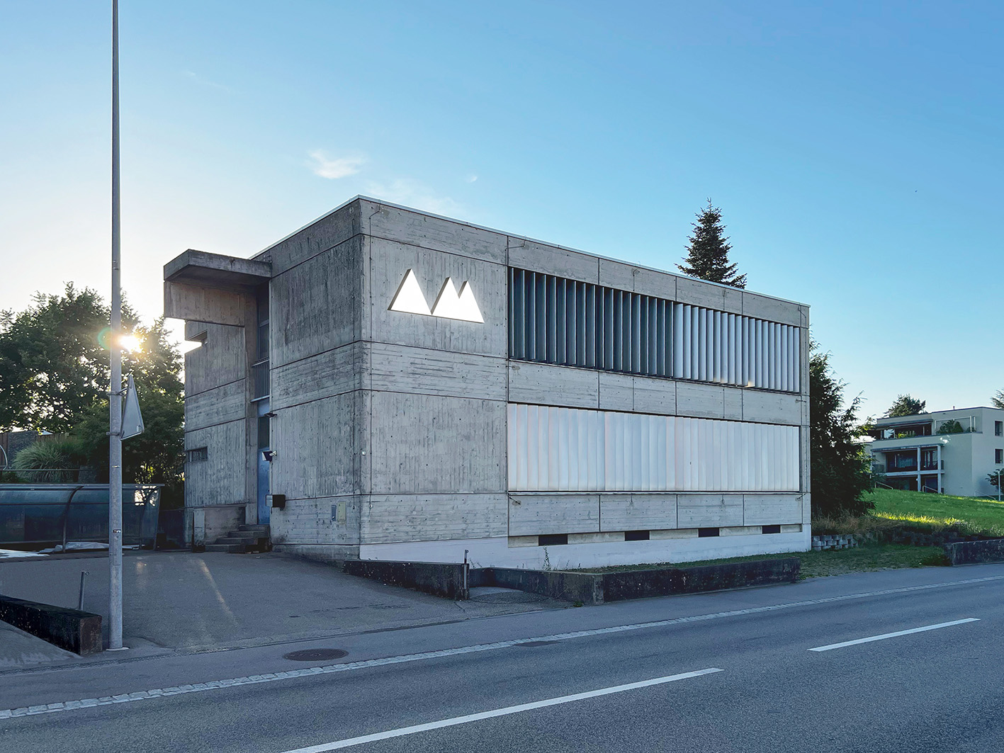 Light-filled, versatile commercial space/office in a central location, Solothurnstrasse, 3322 Schönbühl-Urtenen, Bern, CH