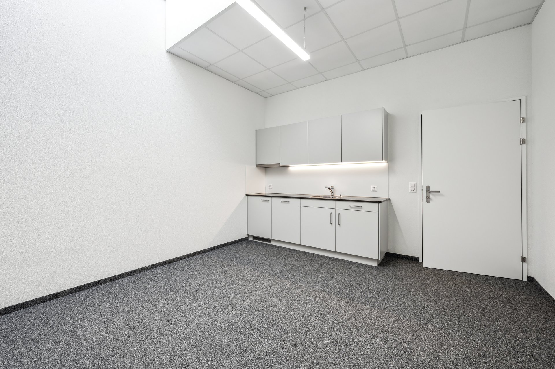 Looking for a small office? Perfect for a start-up!, Suhrenmattstr., 5035 Unterentfelden, Aargau, CH