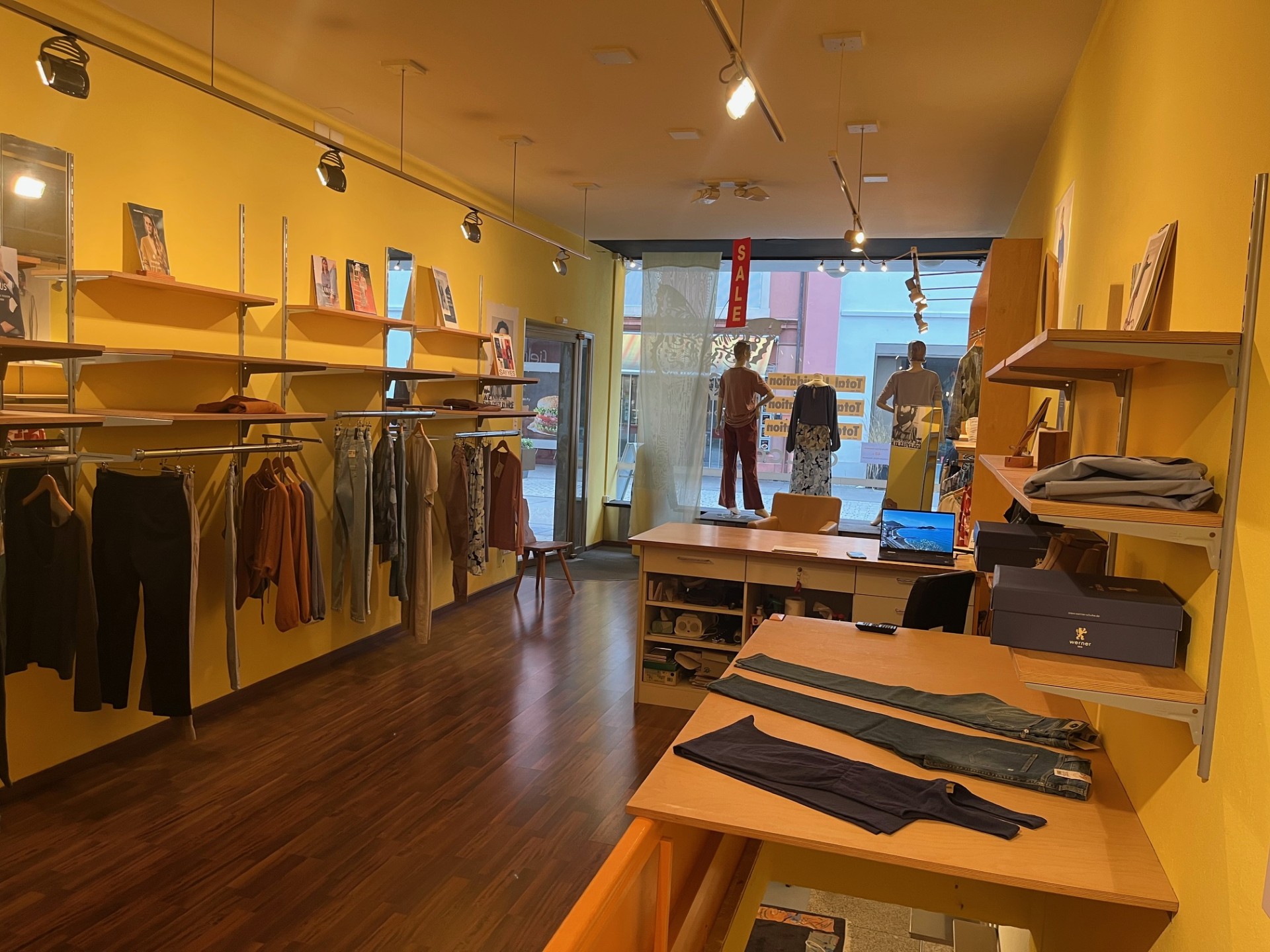 Retail unit in the heart of the pedestrian zone