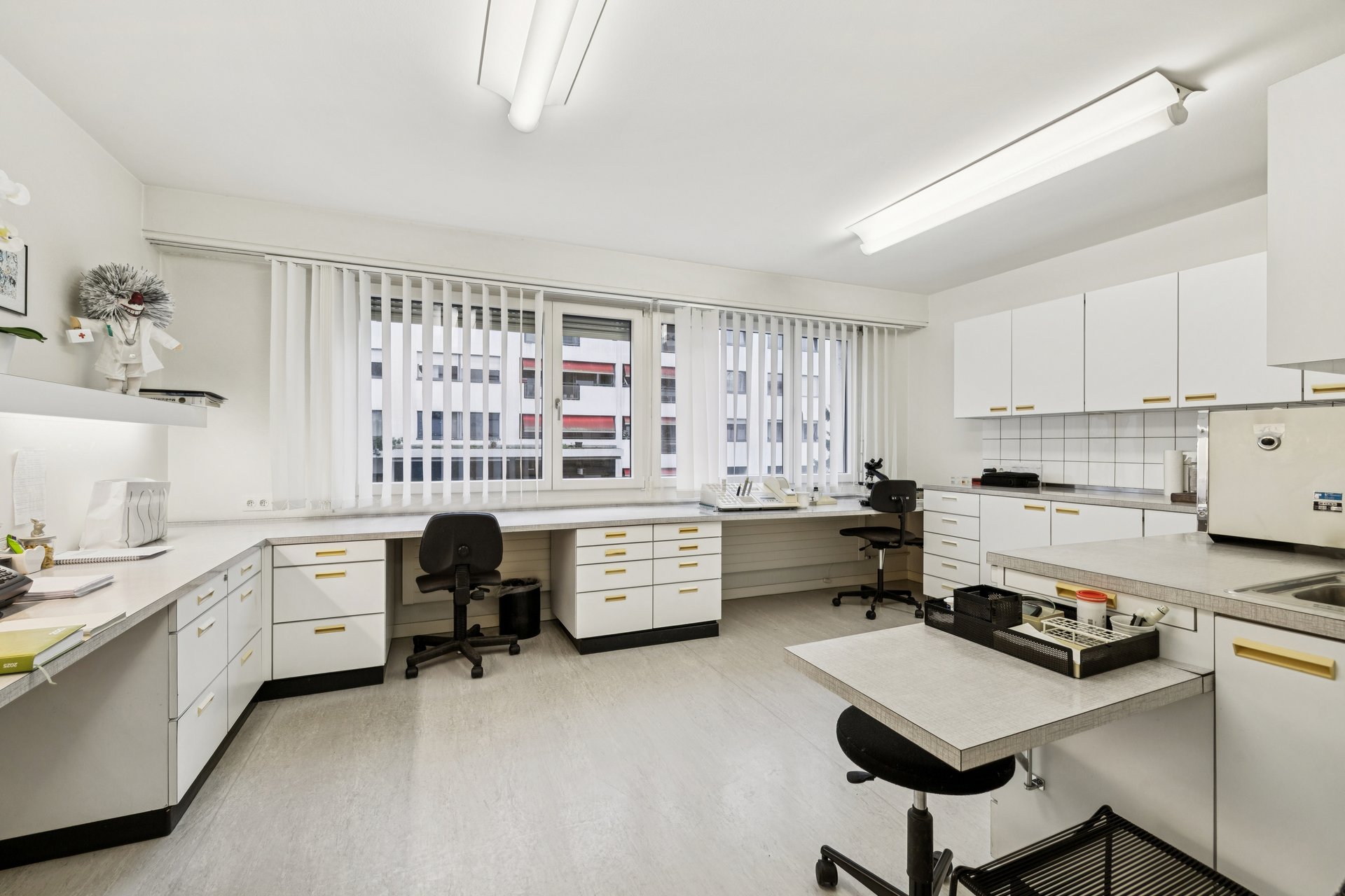 Praxis, Therapie oder Büro im Trendquartier Gundeldingen, Basel – 187 m², J.J. Balmer - str., 4053 Basel, Basel-City, CH