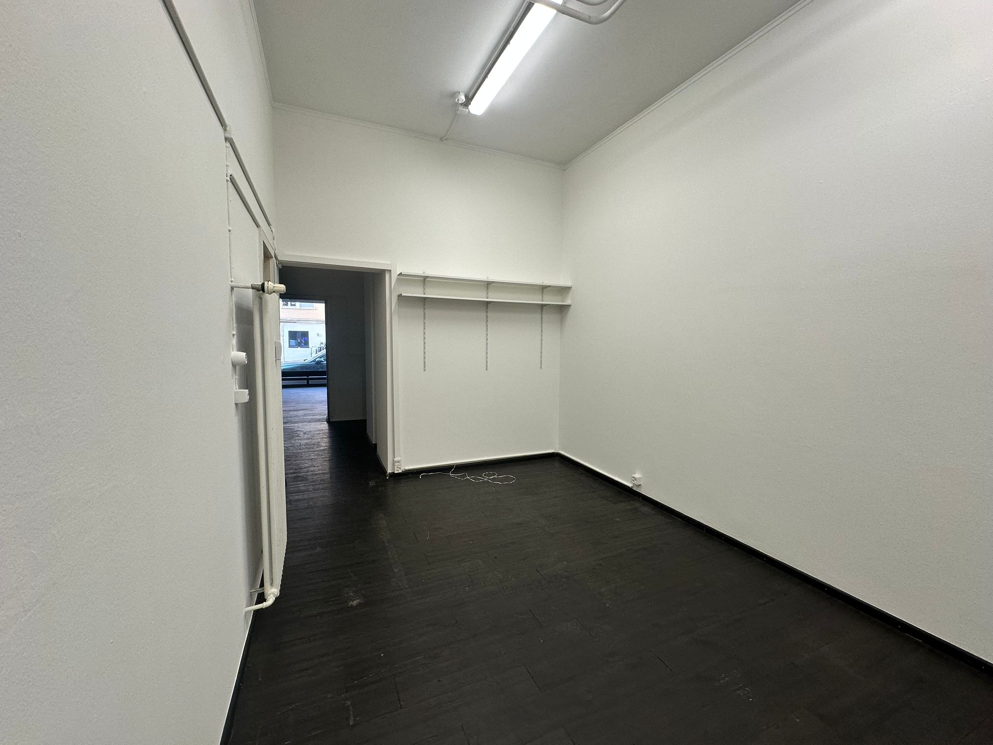 Local commercial attractif – commerce, bureau ou showroom à un emplacement de premier choix, Riehentorstr., 4058 Basel, Basel-City, CH