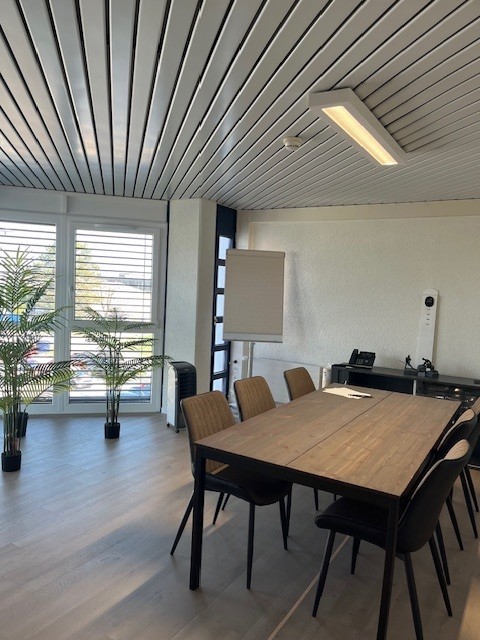 Uffici di 59 m² e 22 m² collegati, Rte des Avouillons, 1196 Gland, Vaud, CH