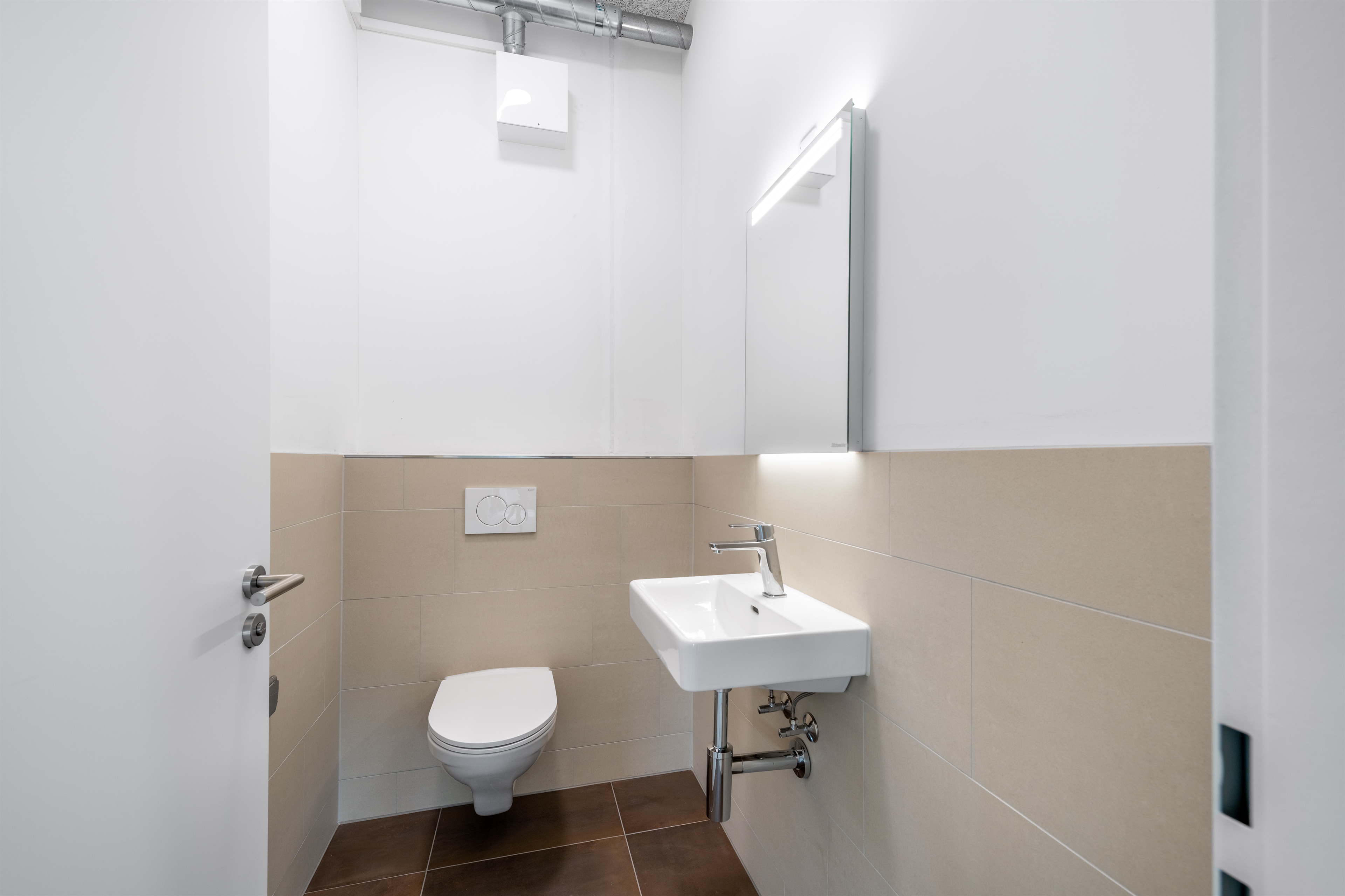 Office or retail subunit in the modern Sennenwies development, Fulachstrasse, 8200 Schaffhausen, Schaffhausen, CH