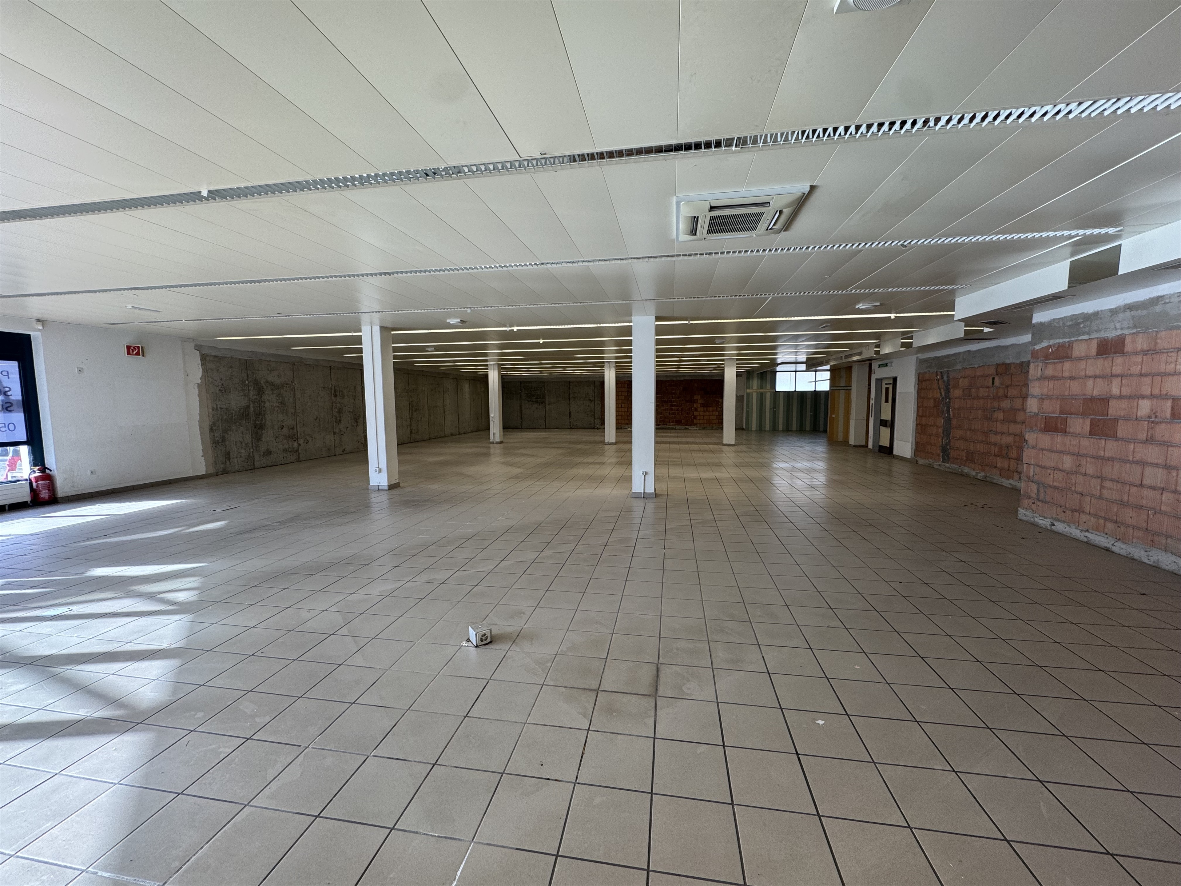 Ma nouvelle surface de vente au coeur de Courroux, Rue du 23 Juin, 2822 Courroux, Jura, CH