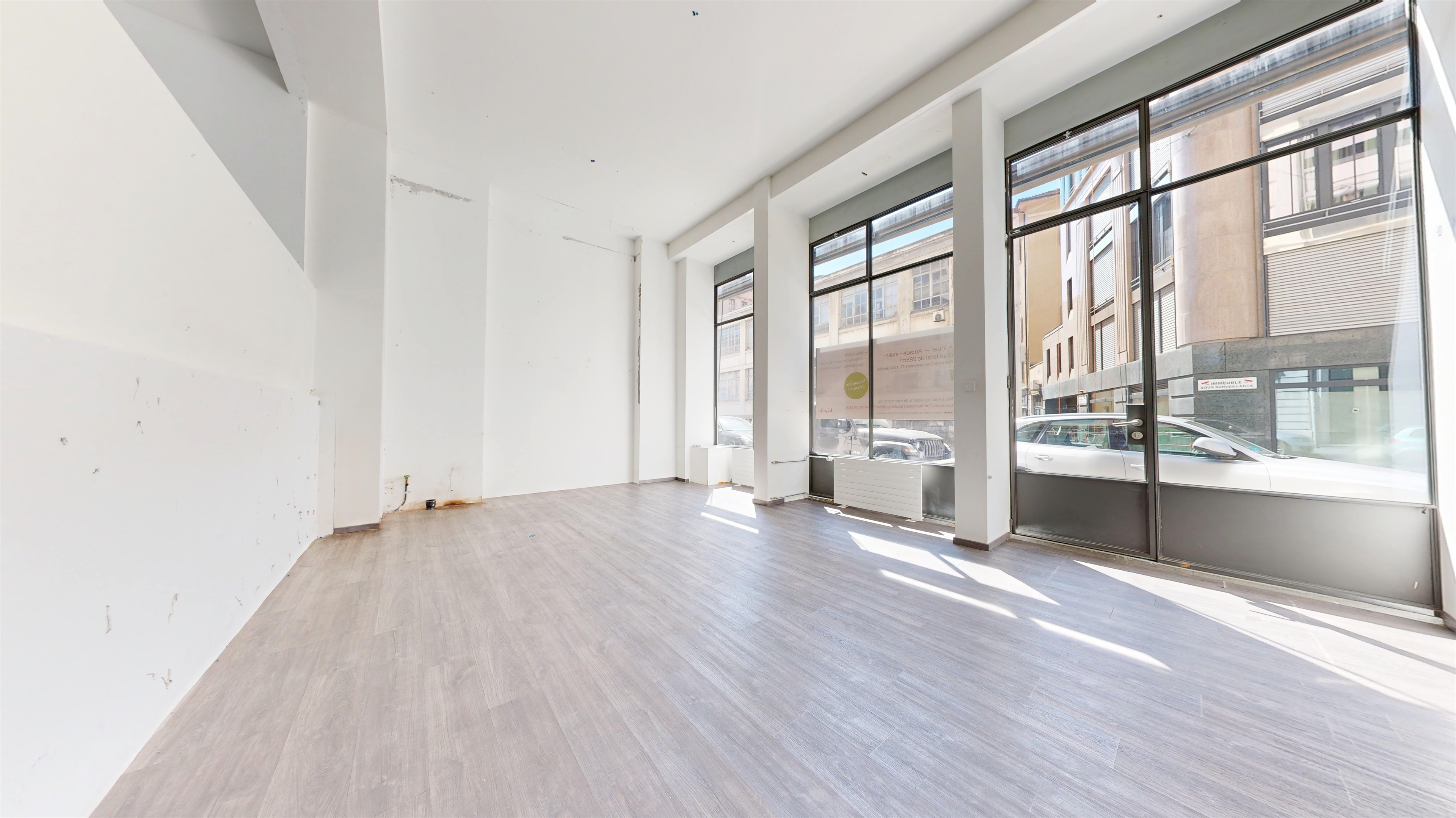 Grow your business in this space in the heart of Geneva!, Rue de la Coulouvrenière, 1204 Genève, Geneva, CH
