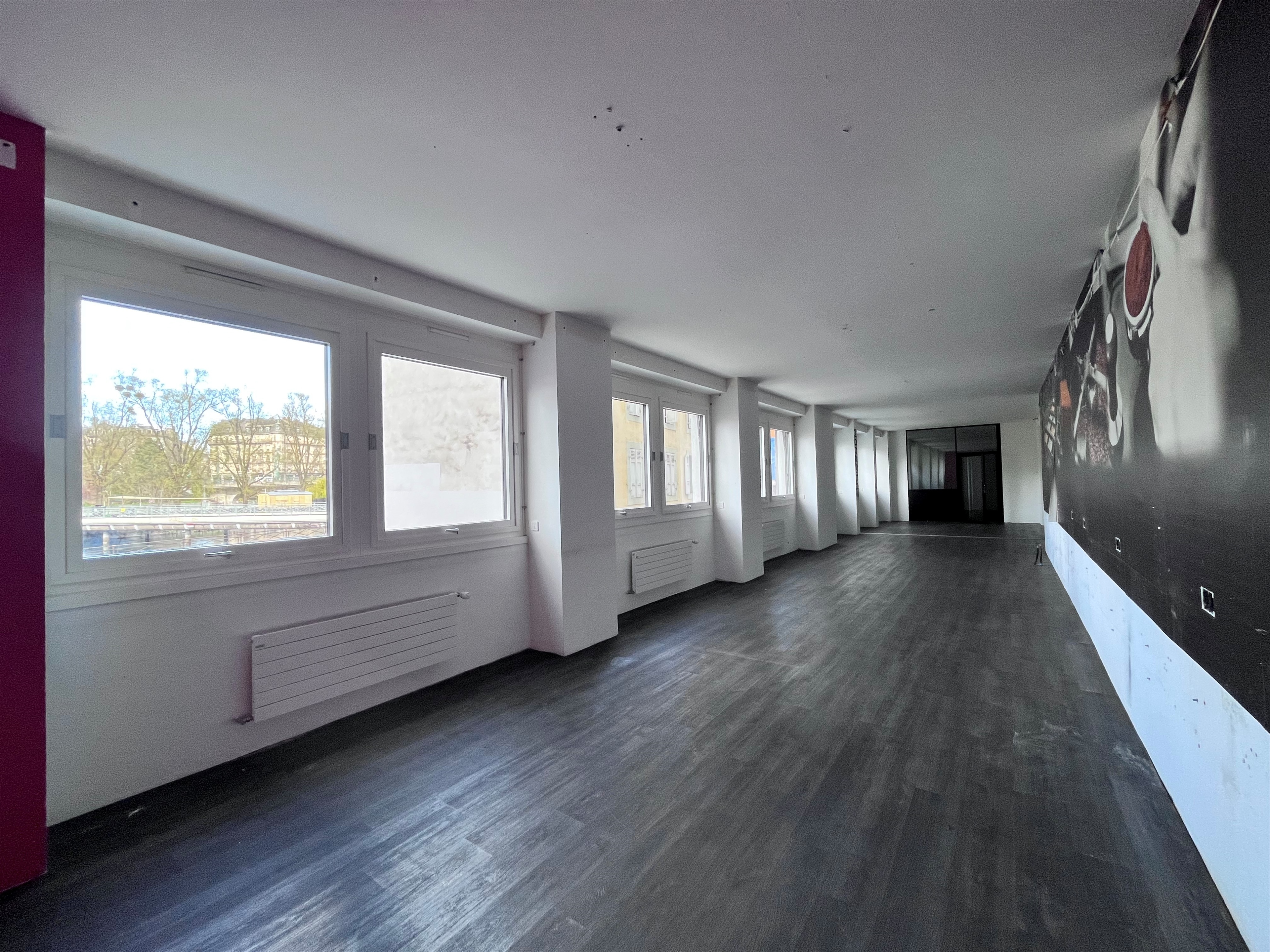 Grow your business in this space in the heart of Geneva!, Rue de la Coulouvrenière, 1204 Genève, Geneva, CH