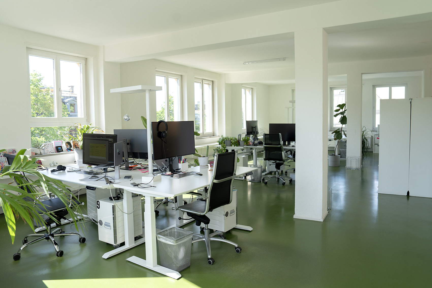 Surface de bureaux lumineuse à emplacement de premier ordre près de la gare centrale de Zurich (Sihlquai), Sihlquai, 8005 Zürich, Zurich, CH