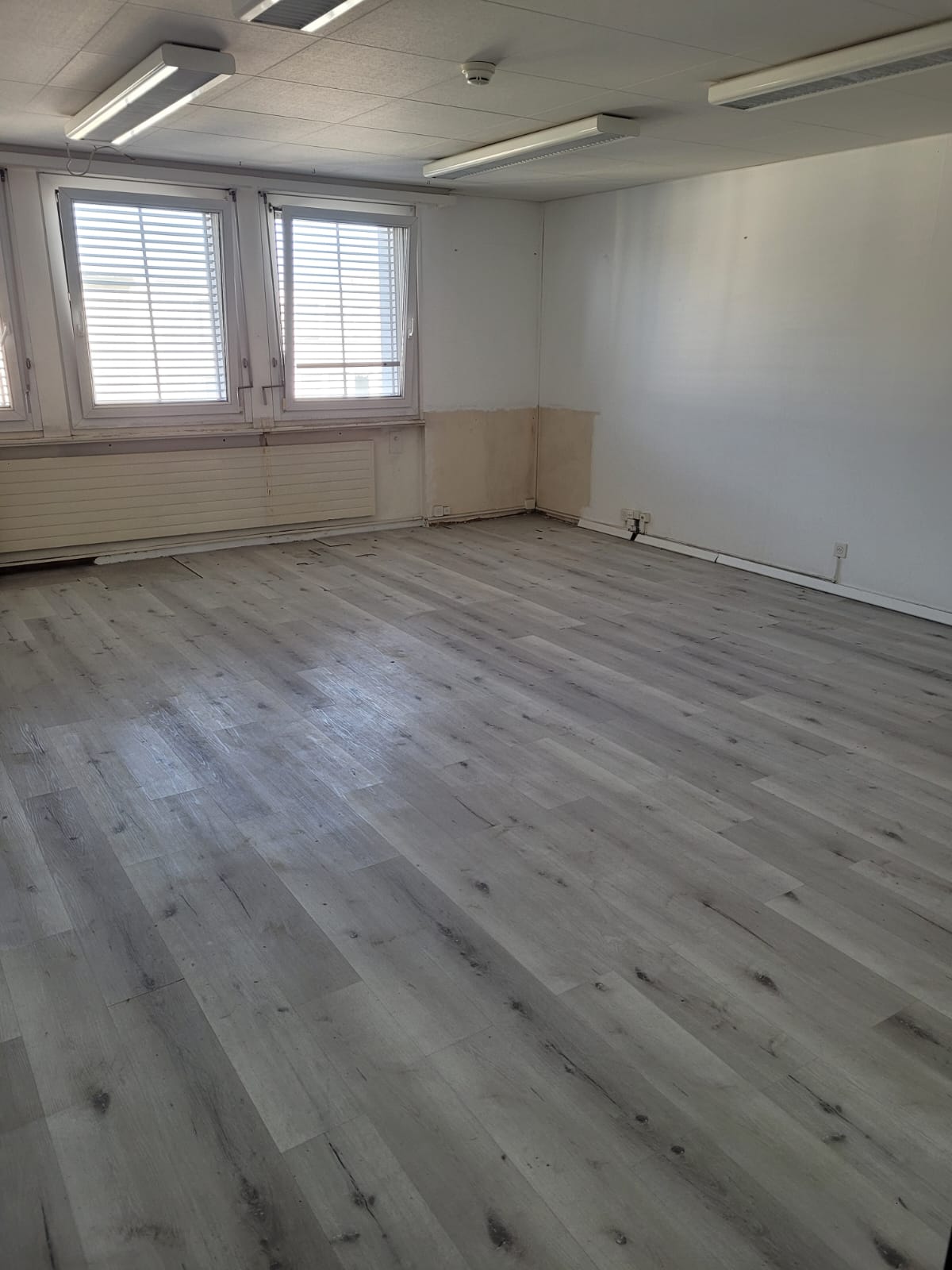 Your office right in the heart of the city - fixed-term lease until 31.12.2026, Rue St-Laurent, 1003 Lausanne, Vaud, CH
