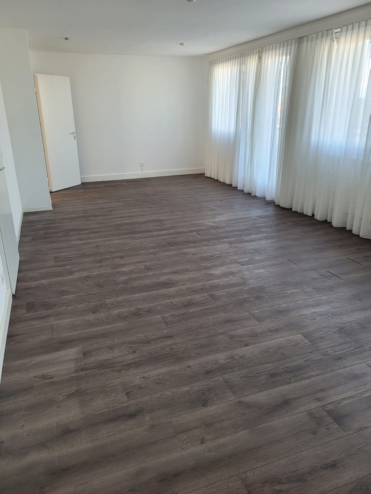 Il vostro ufficio nel cuore della città - contratto di locazione a durata fissa fino al 31.12.2026, Rue St-Laurent, 1003 Lausanne, Vaud, CH