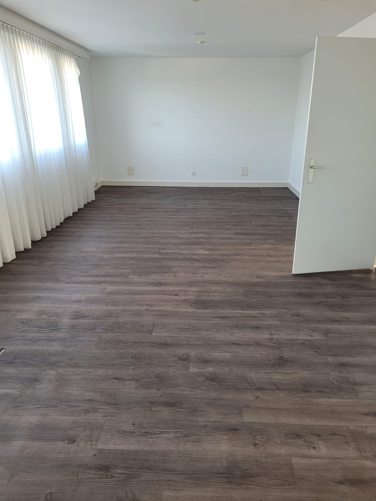 Il vostro ufficio nel cuore della città - contratto di locazione a durata fissa fino al 31.12.2026, Rue St-Laurent, 1003 Lausanne, Vaud, CH