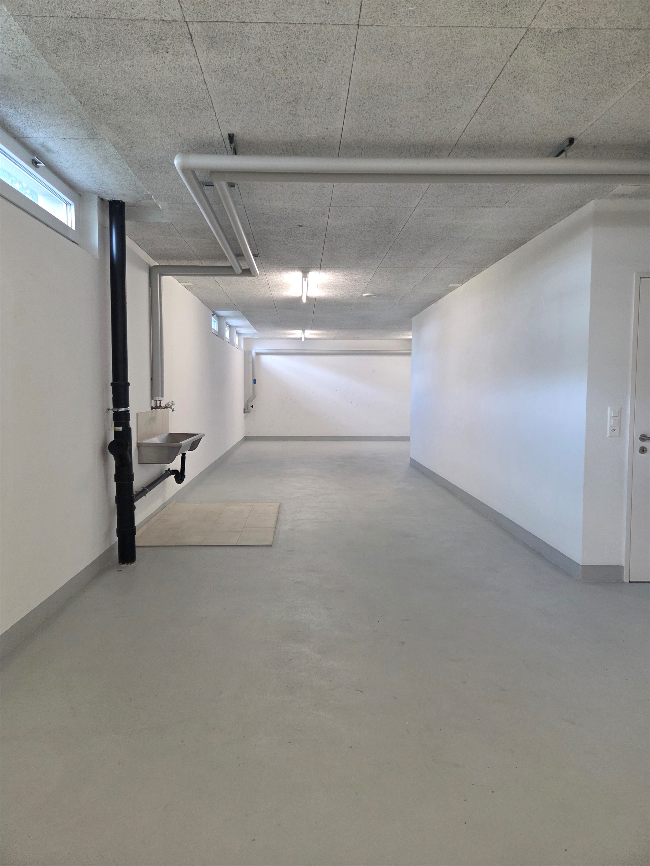 Mehr Platz für Ihre Freiheit!, Hochstrasse, 8330 Pfäffikon ZH, Zurich, CH