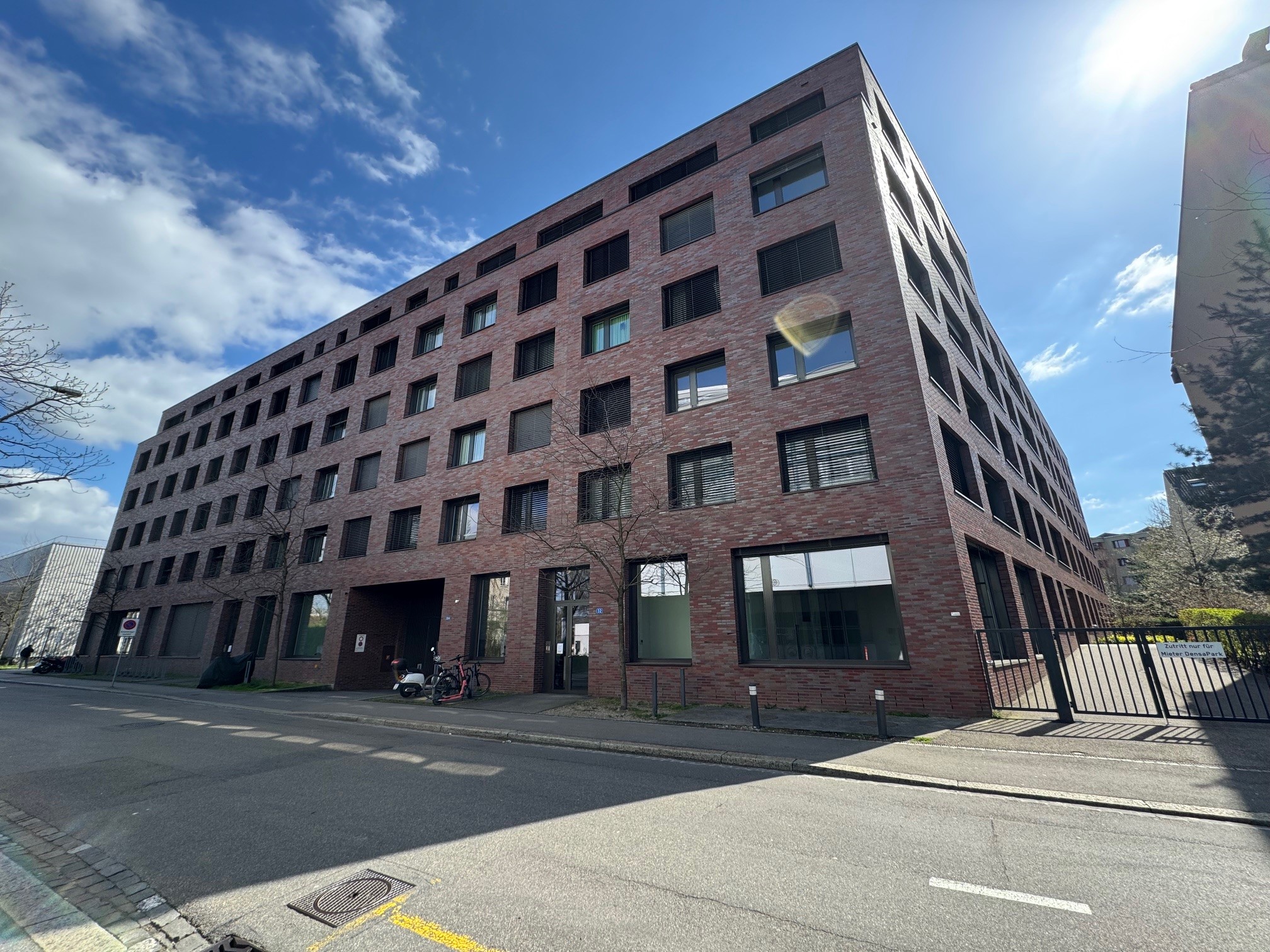 Espace commercial attractif à un emplacement central à Bâle – 165 m² disponible immédiatement
