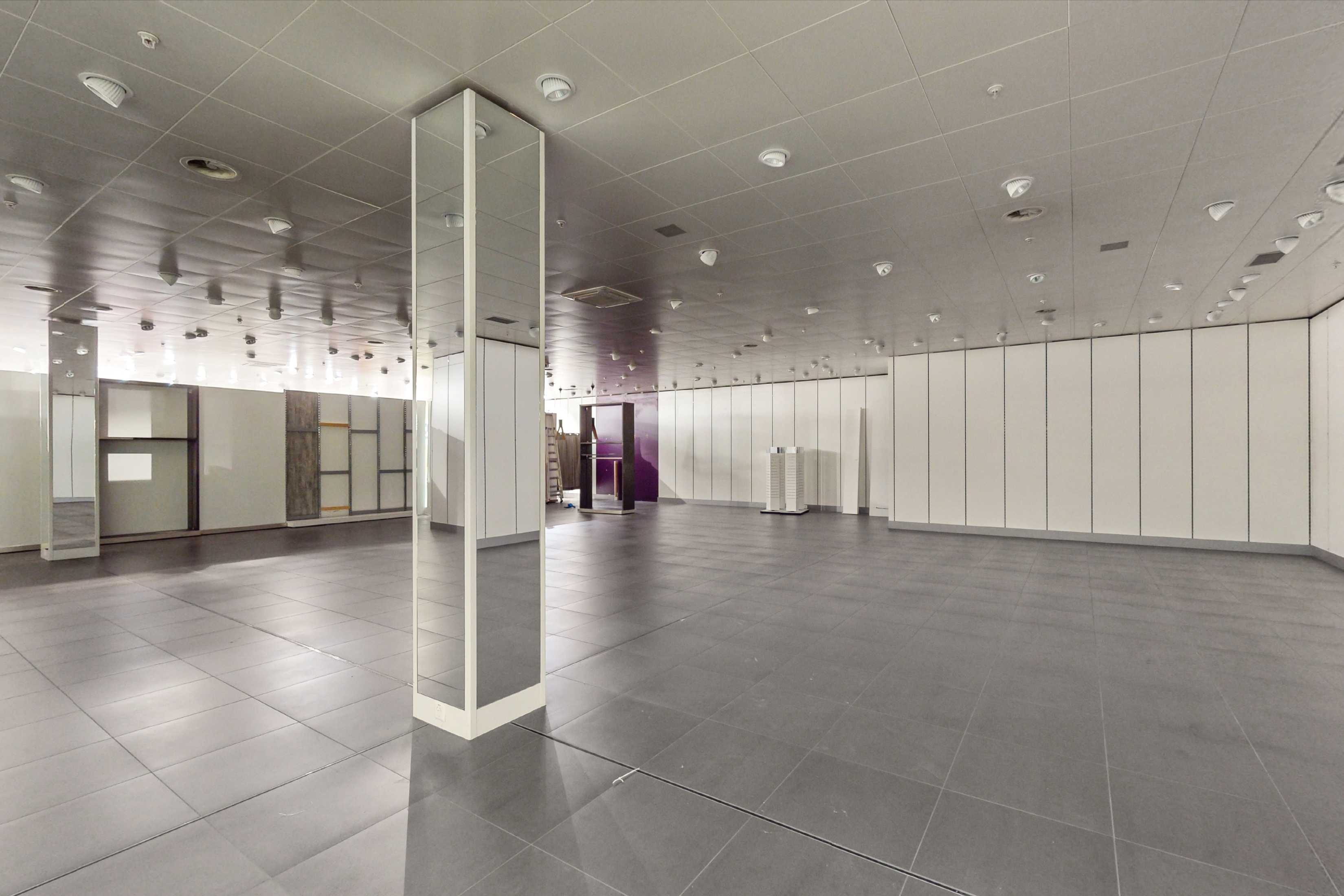 Pop-up: Superficie commerciale disponibile a breve termine, Industrielle, 2740 Moutier, Jura, CH