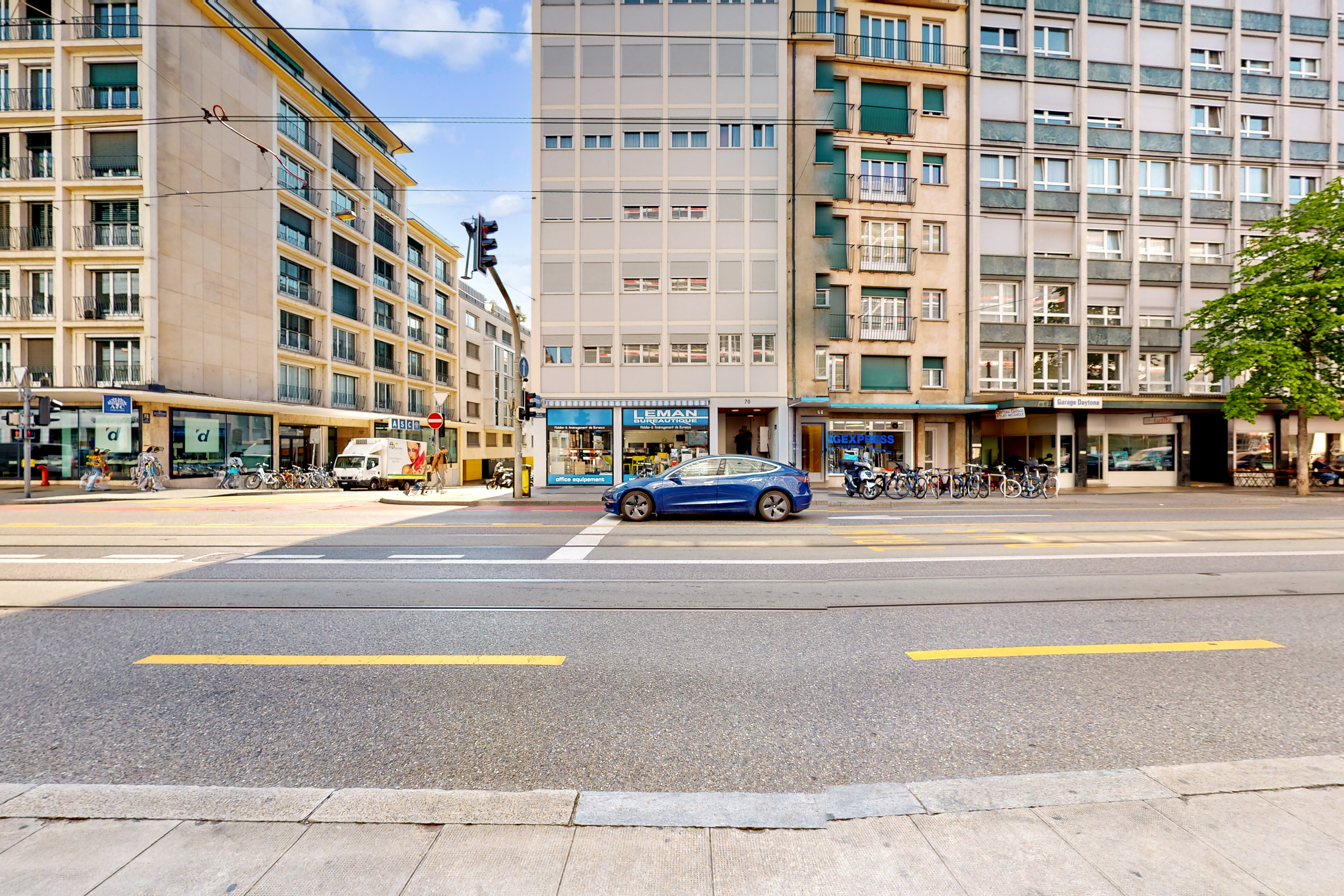 Quartiere della stazione di Cornavin, bel locale commerciale in affitto, Rue Rothschild, 1202 Genève, Geneva, CH