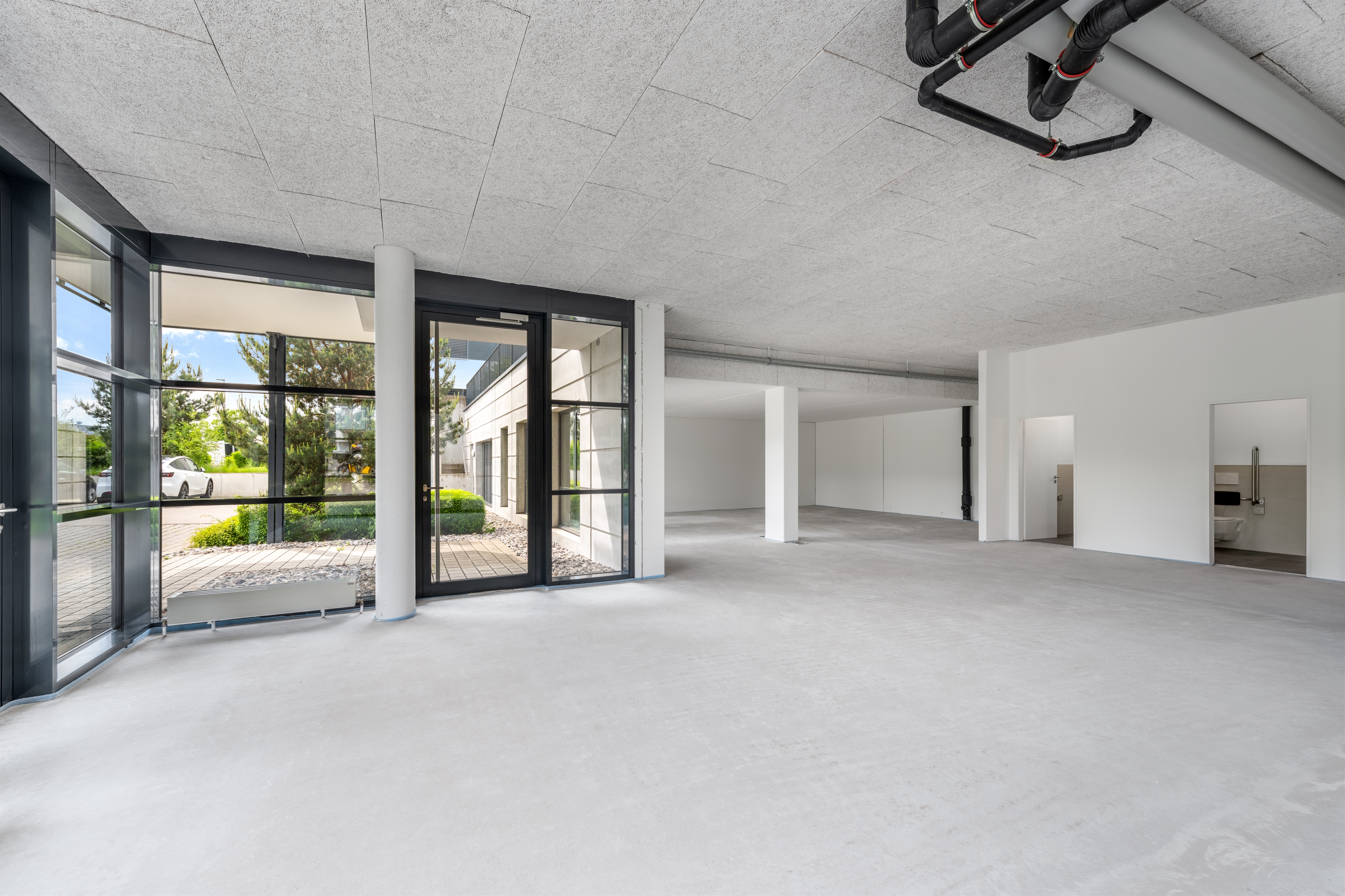 Bureau ou surface commerciale dans l'ensemble immobilier moderne Sennenwies, Fulachstrasse, 8200 Schaffhausen, Schaffhausen, CH