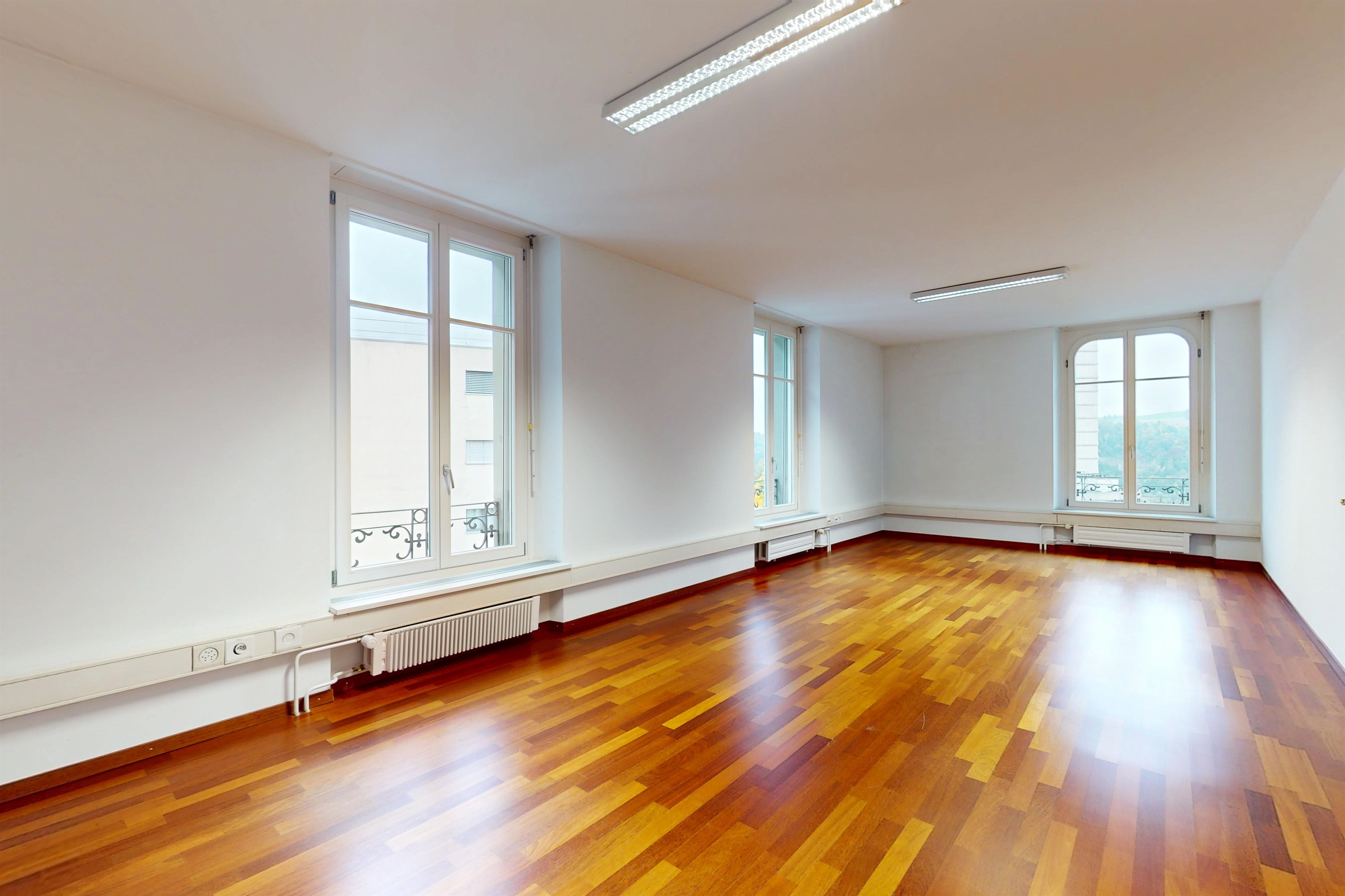 Belle surface lumineuse en plein centre de Fribourg, Avenue de la Gare, 1700 Fribourg, Fribourg, CH